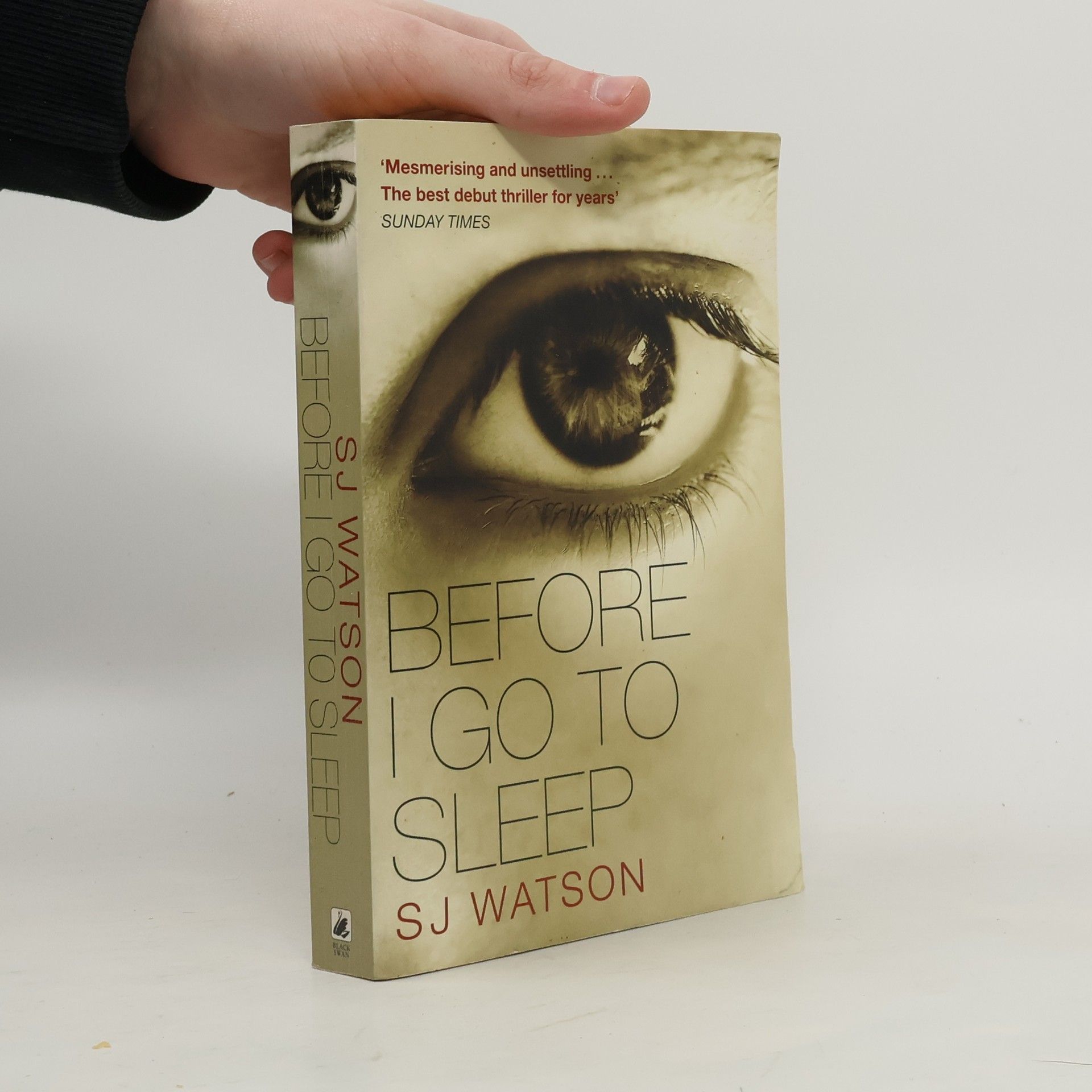 S. J. Watson Before I go to sleep