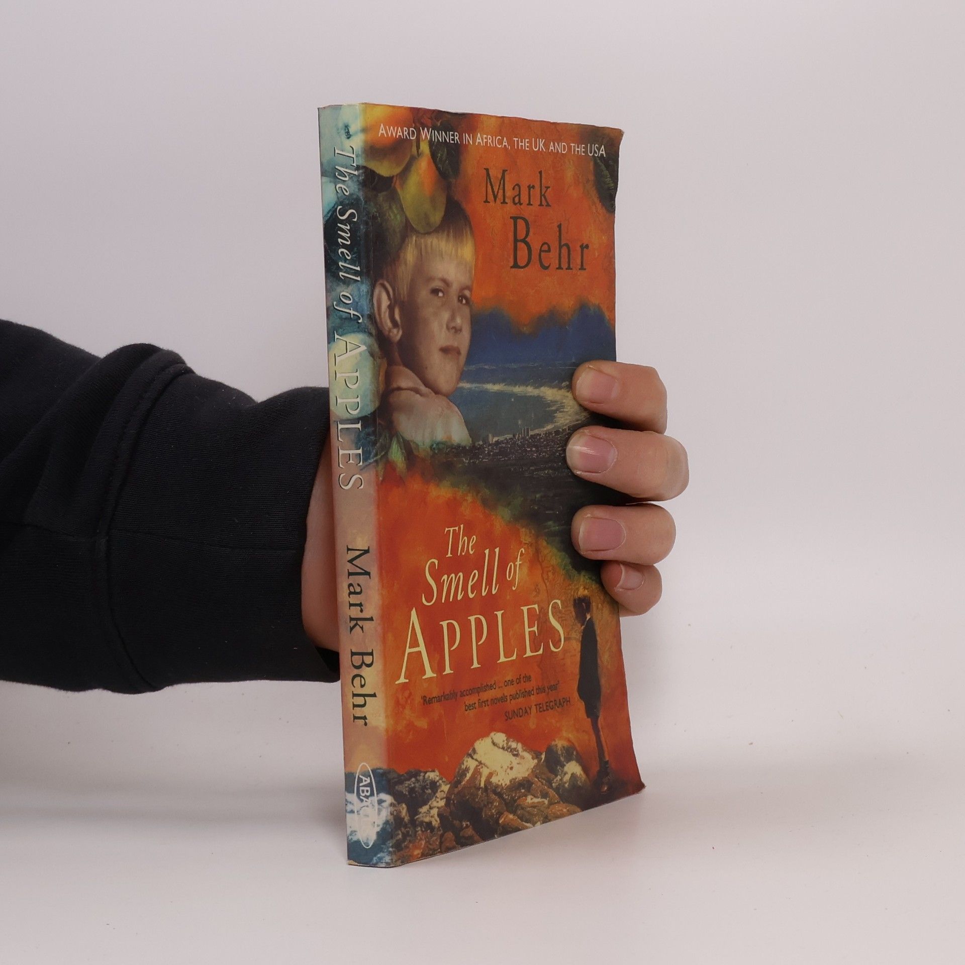 Mark Behr The Smell of Apples