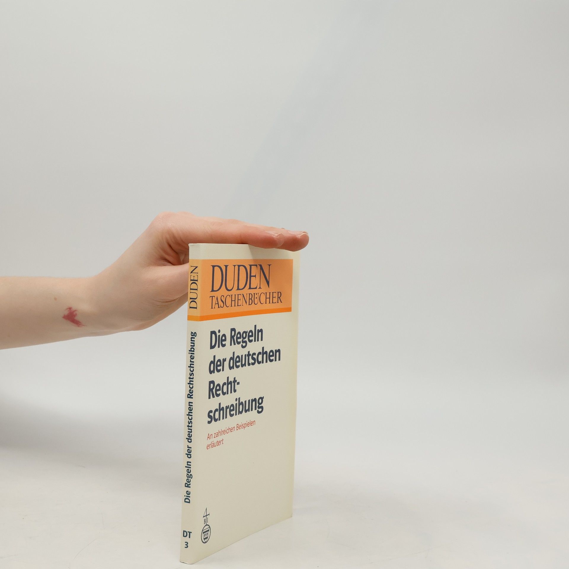 Duden "Die Regeln der deutschen Rechtschreibung"
