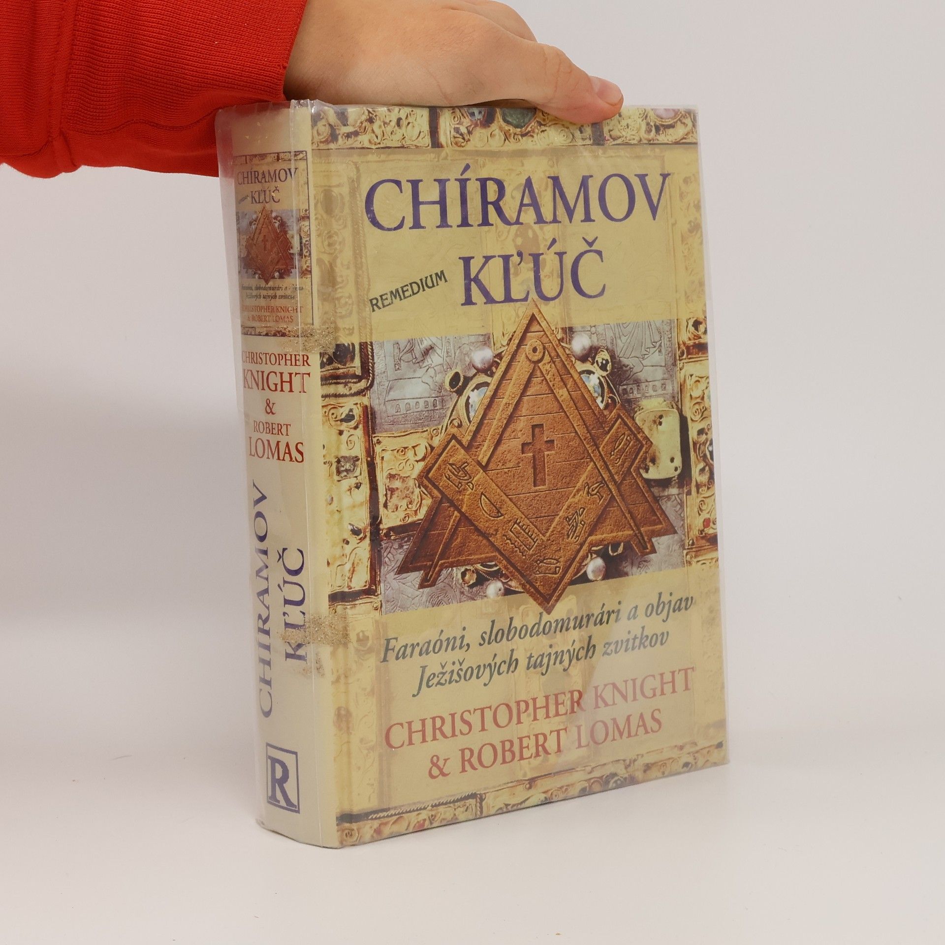 Christopher Knight Chíramov kľúč