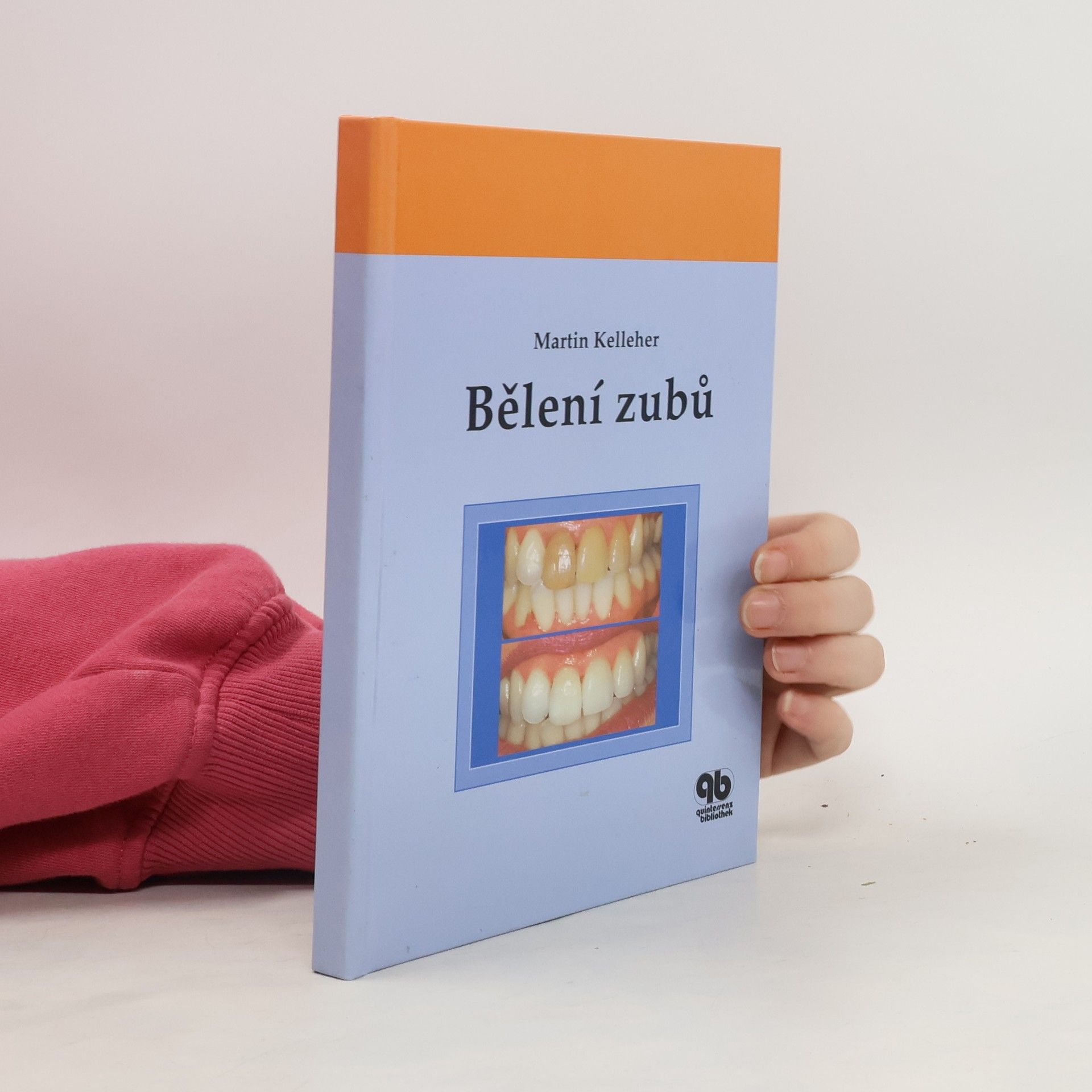 Martin Kelleher Bělení zubů