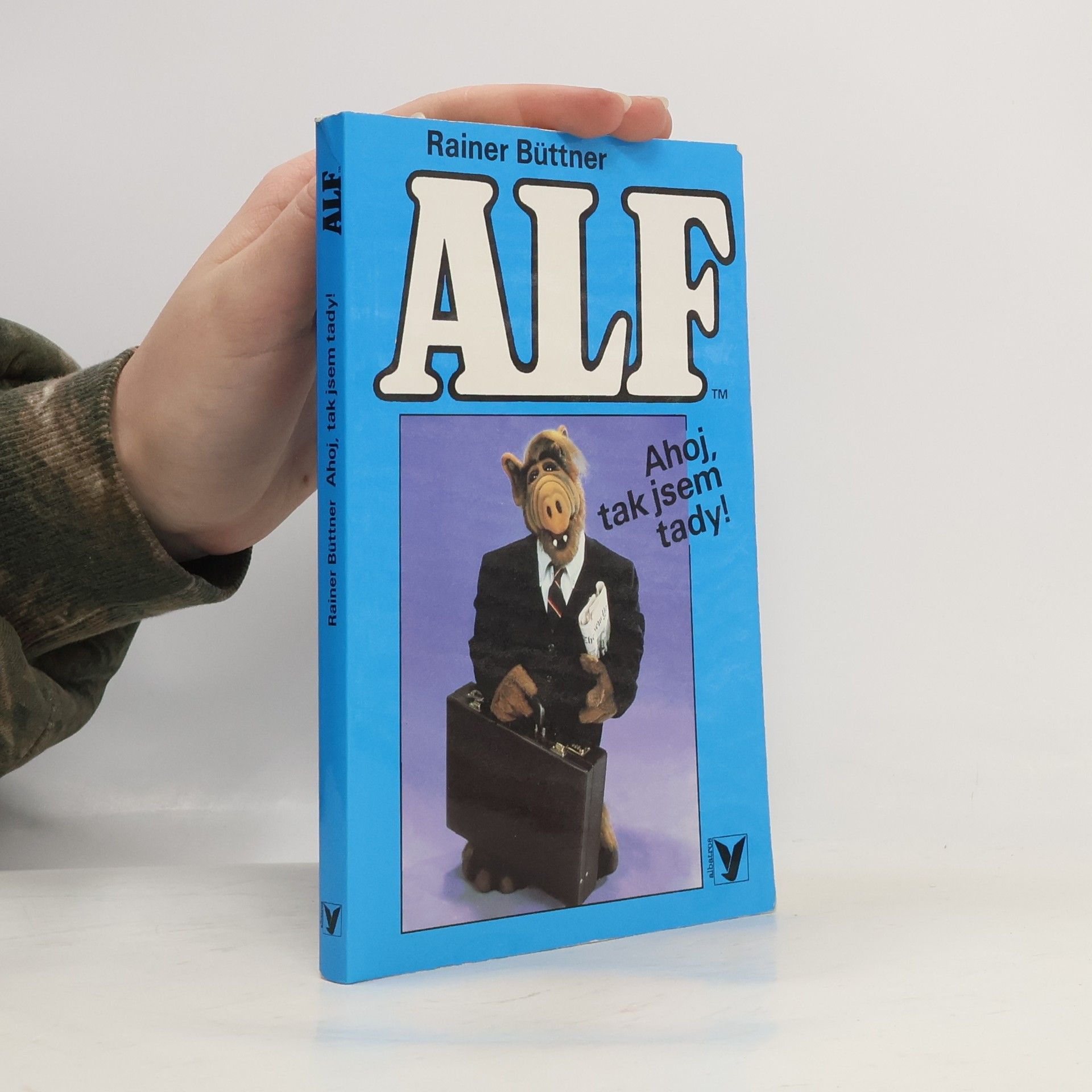 Rainer Büttner Alf. Ahoj, tak jsem tady!