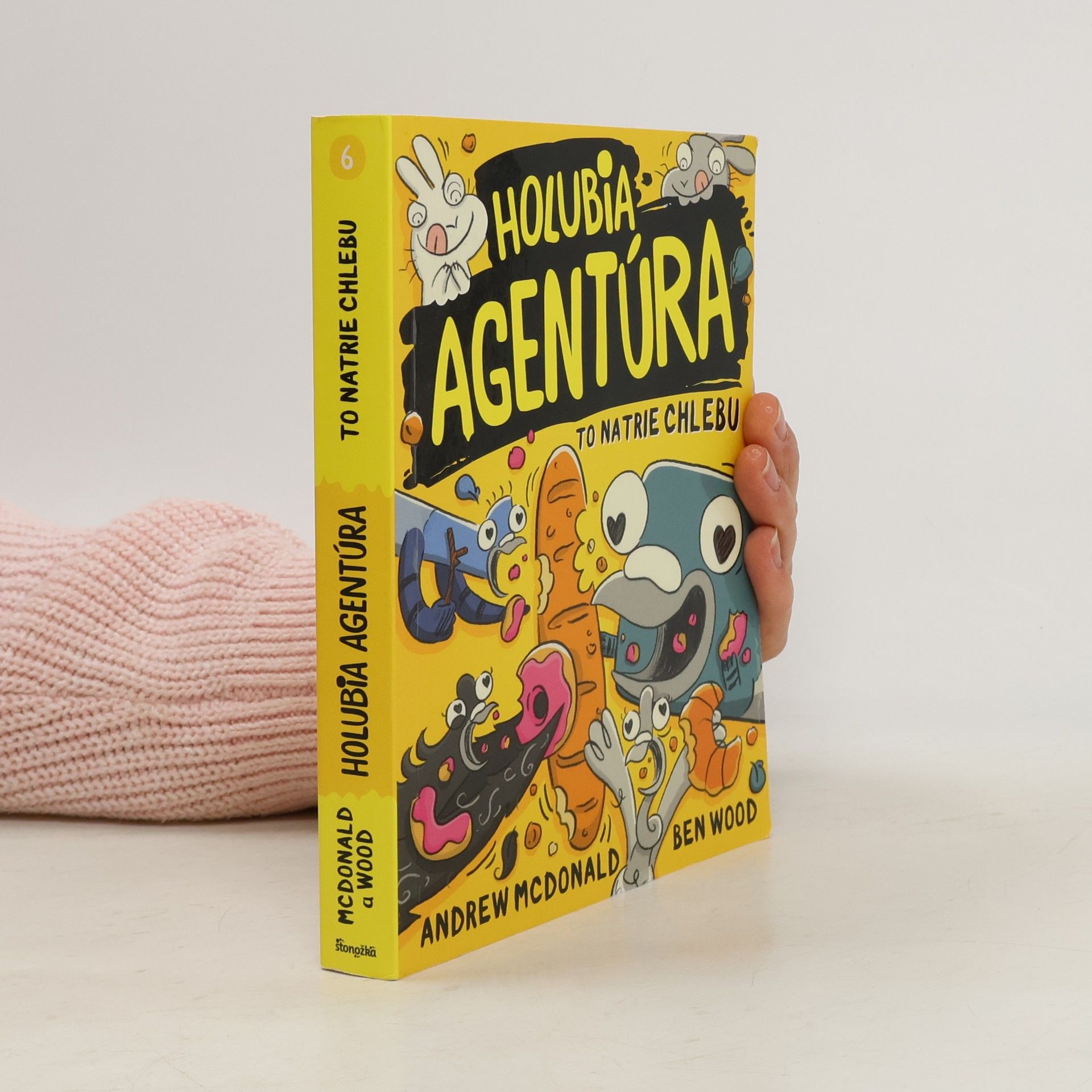 Holubia agentúra to natrie chlebu