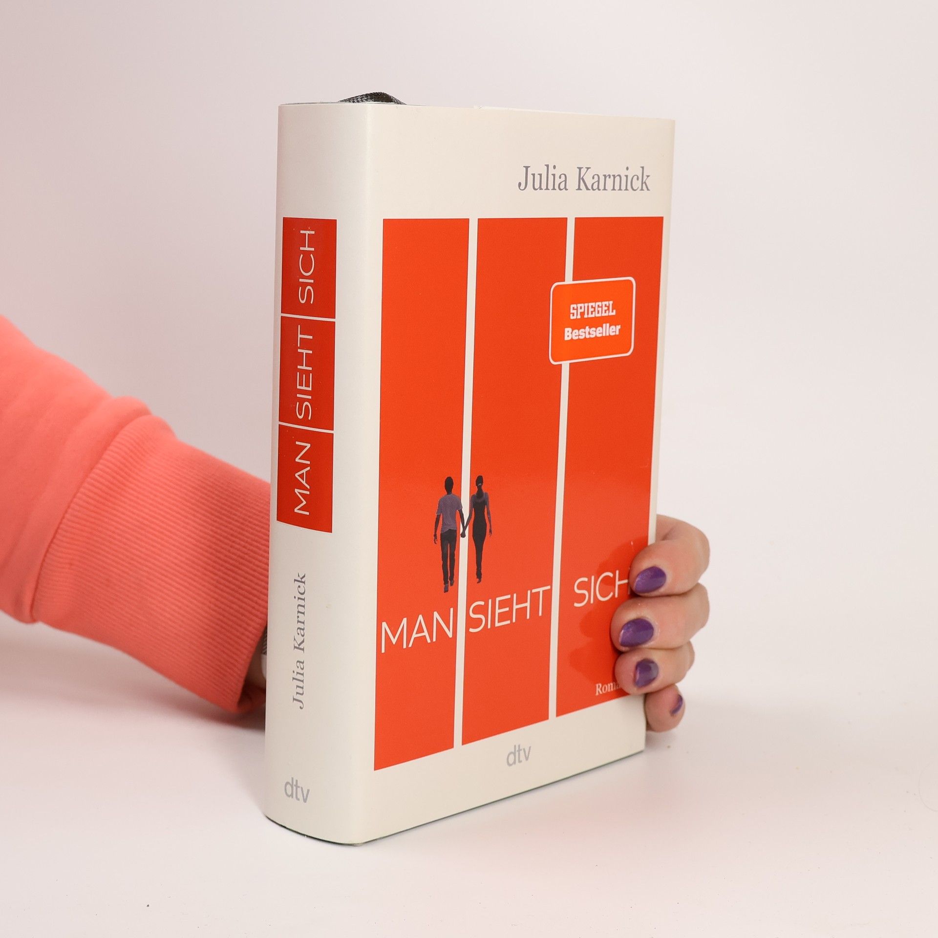 Julia Karnick Man sieht sich