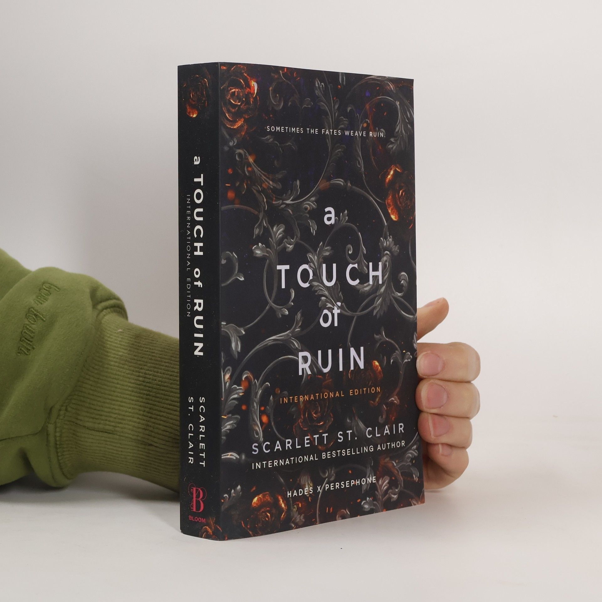 Scarlett St. Clair A Touch of Ruin