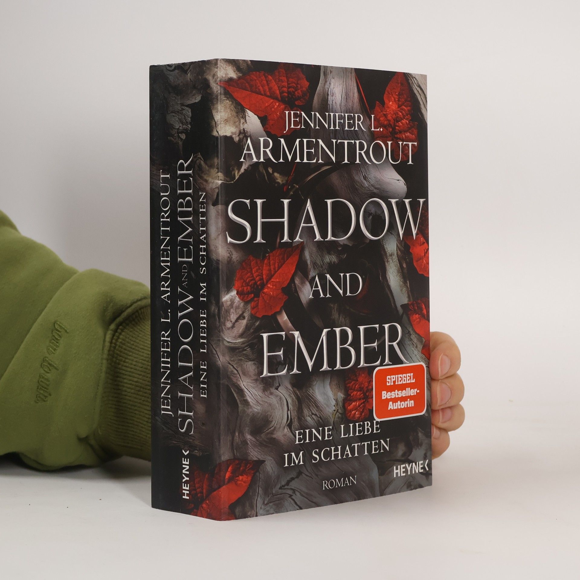 Jennifer Armentrout Shadow and Ember
