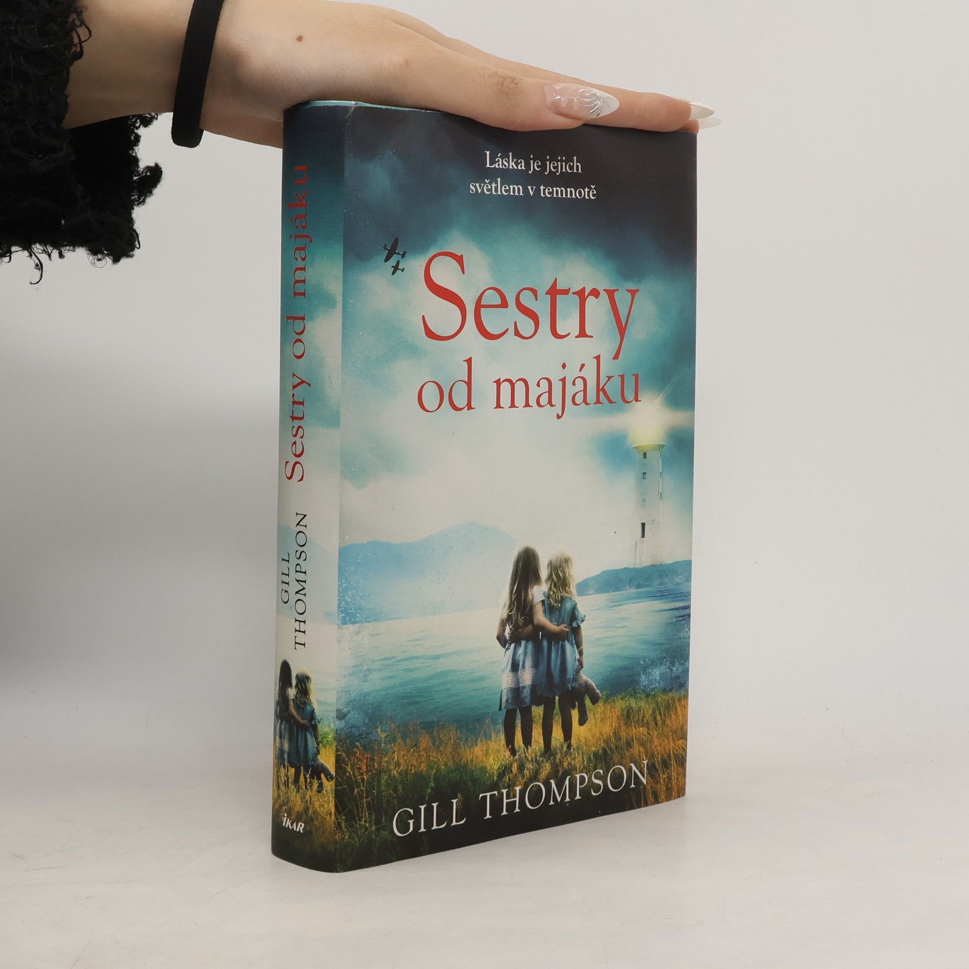 Gill Thompson Sestry od majáku