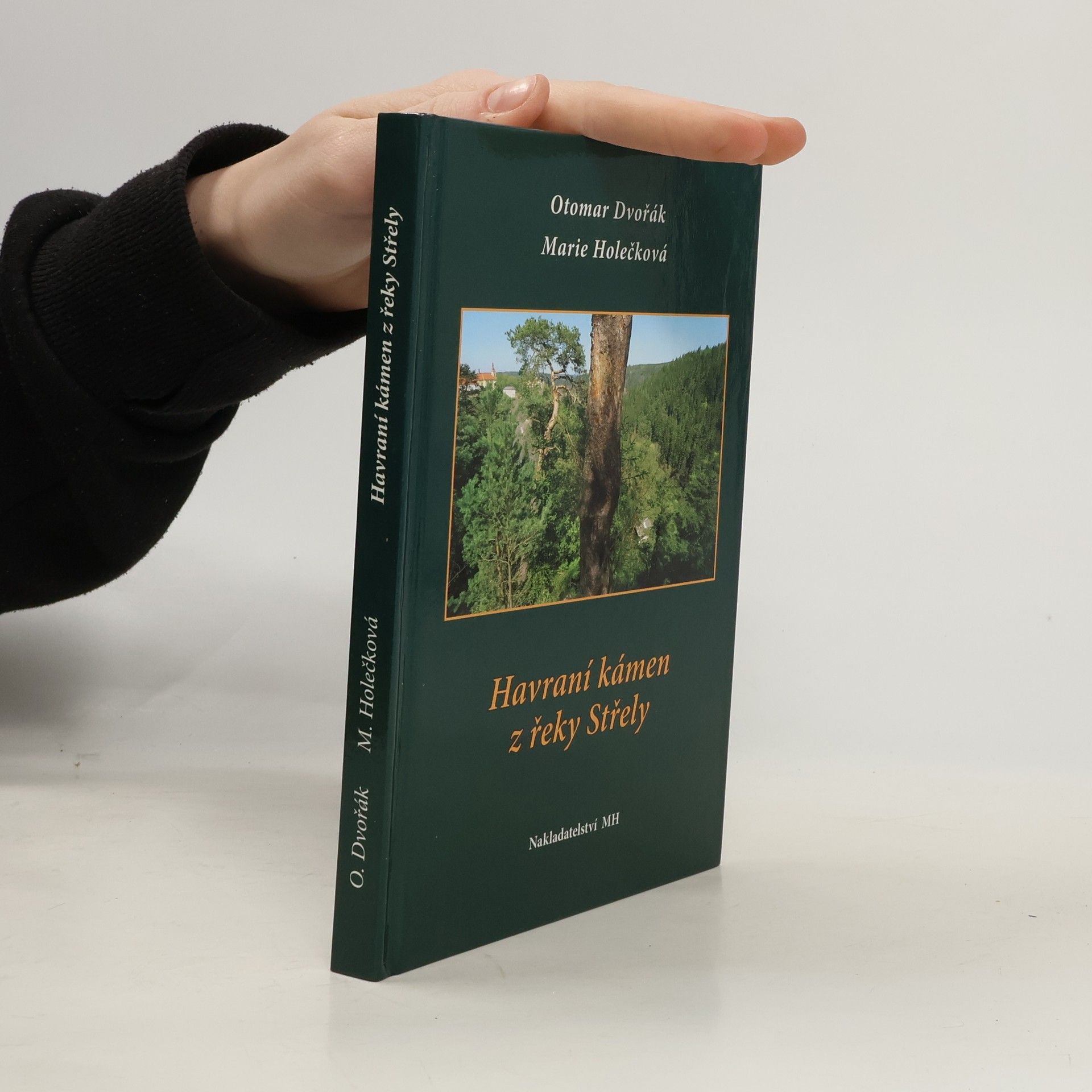 Otomar Dvořák Havraní kámen z řeky Střely
