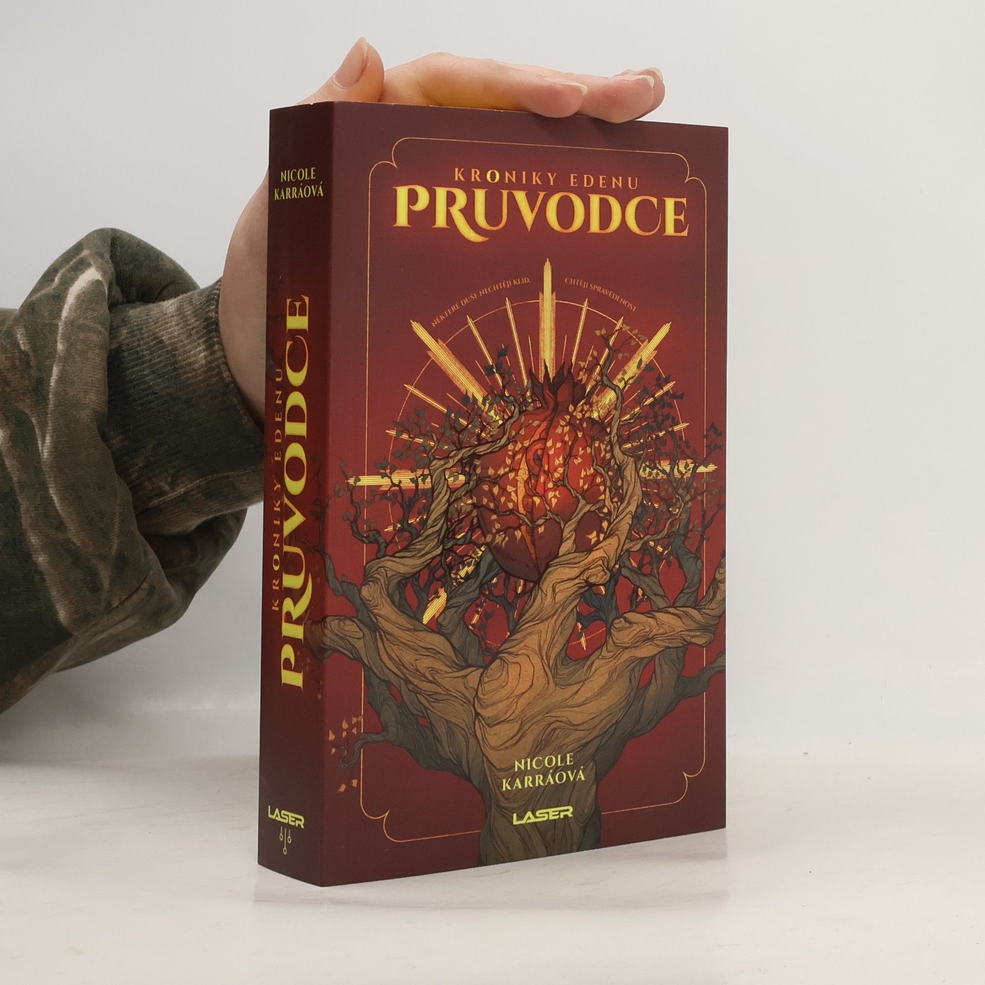 Nicole Karráová Kroniky Edenu. Průvodce