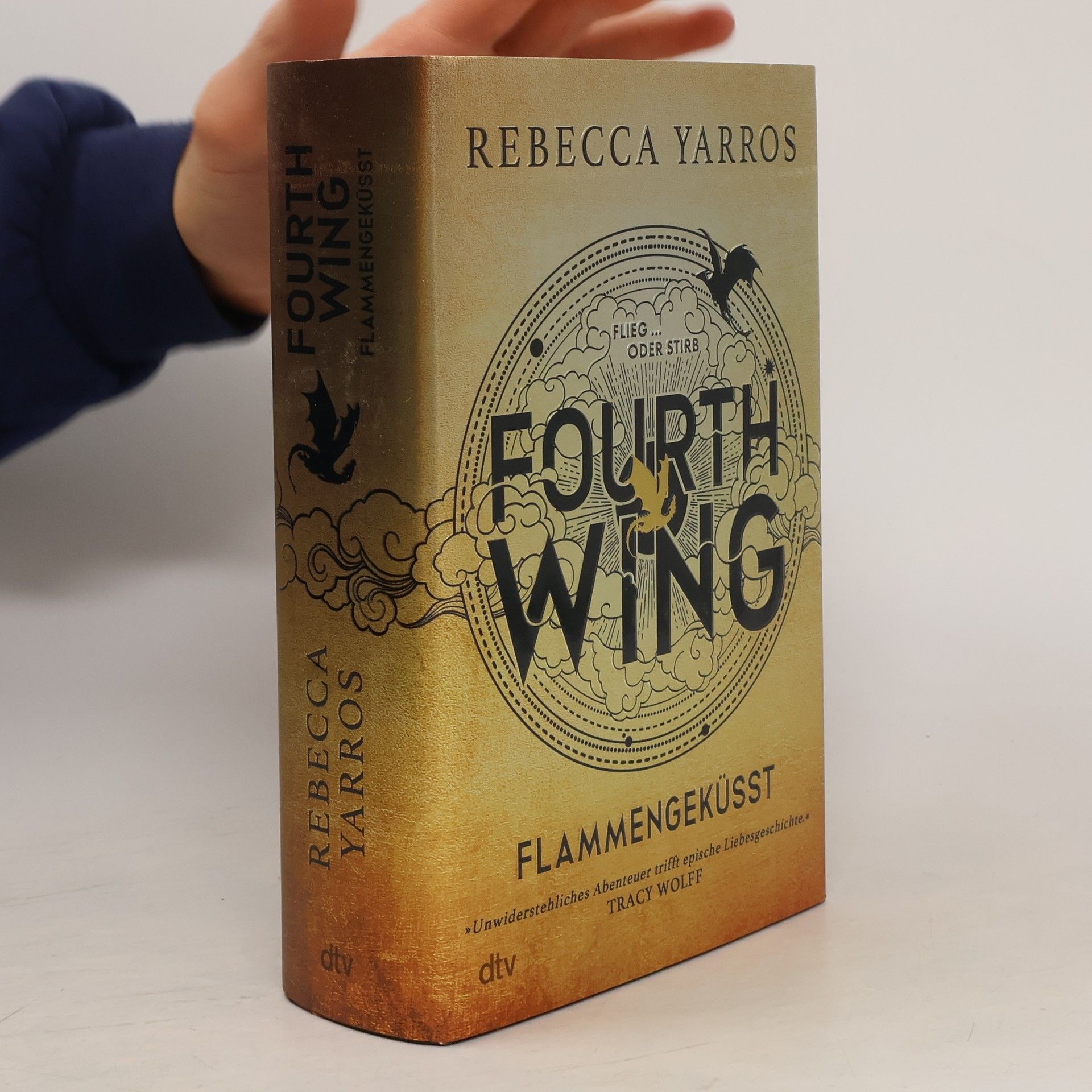 Rebecca Yarros Fourth Wing