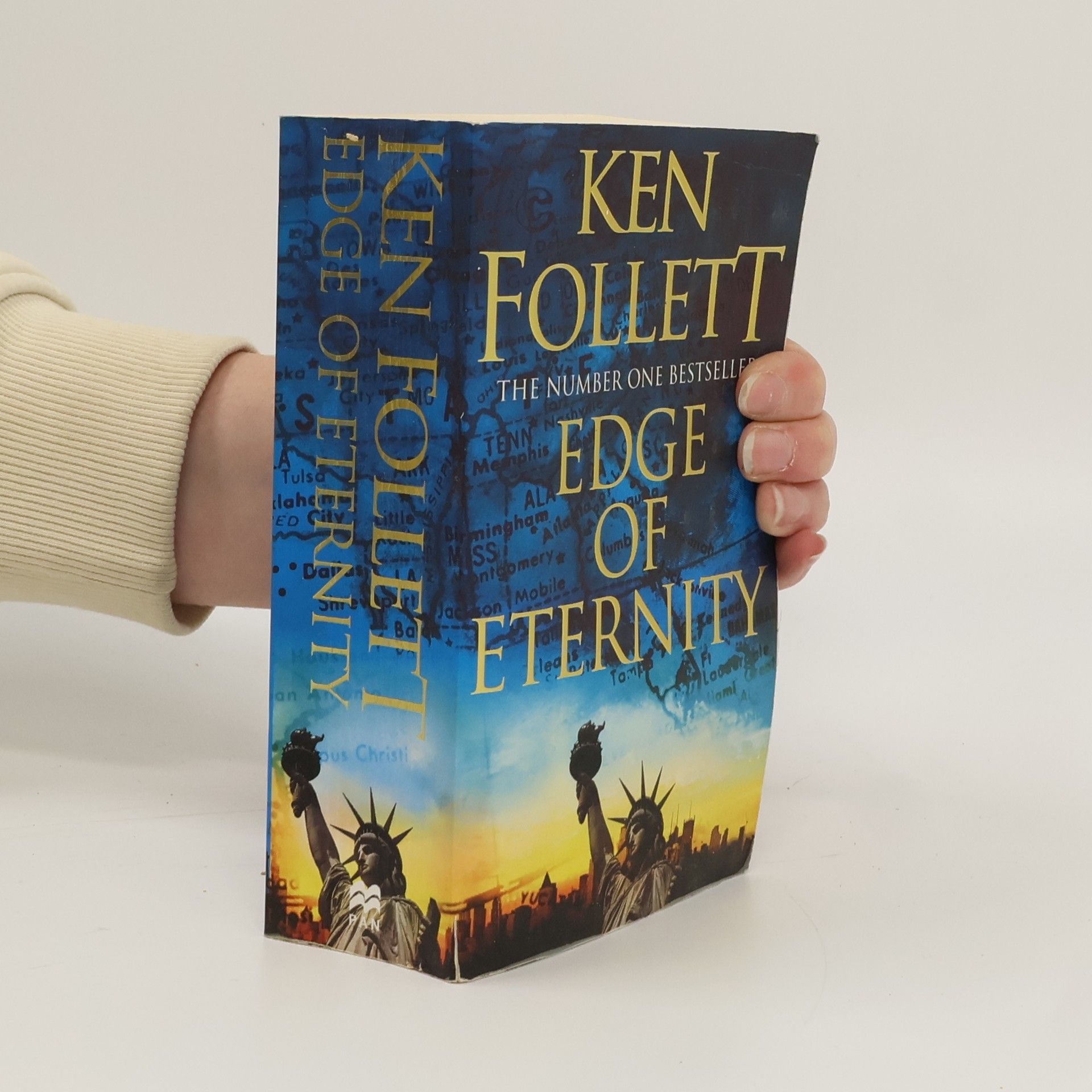 Ken Follett Edge of Eternity