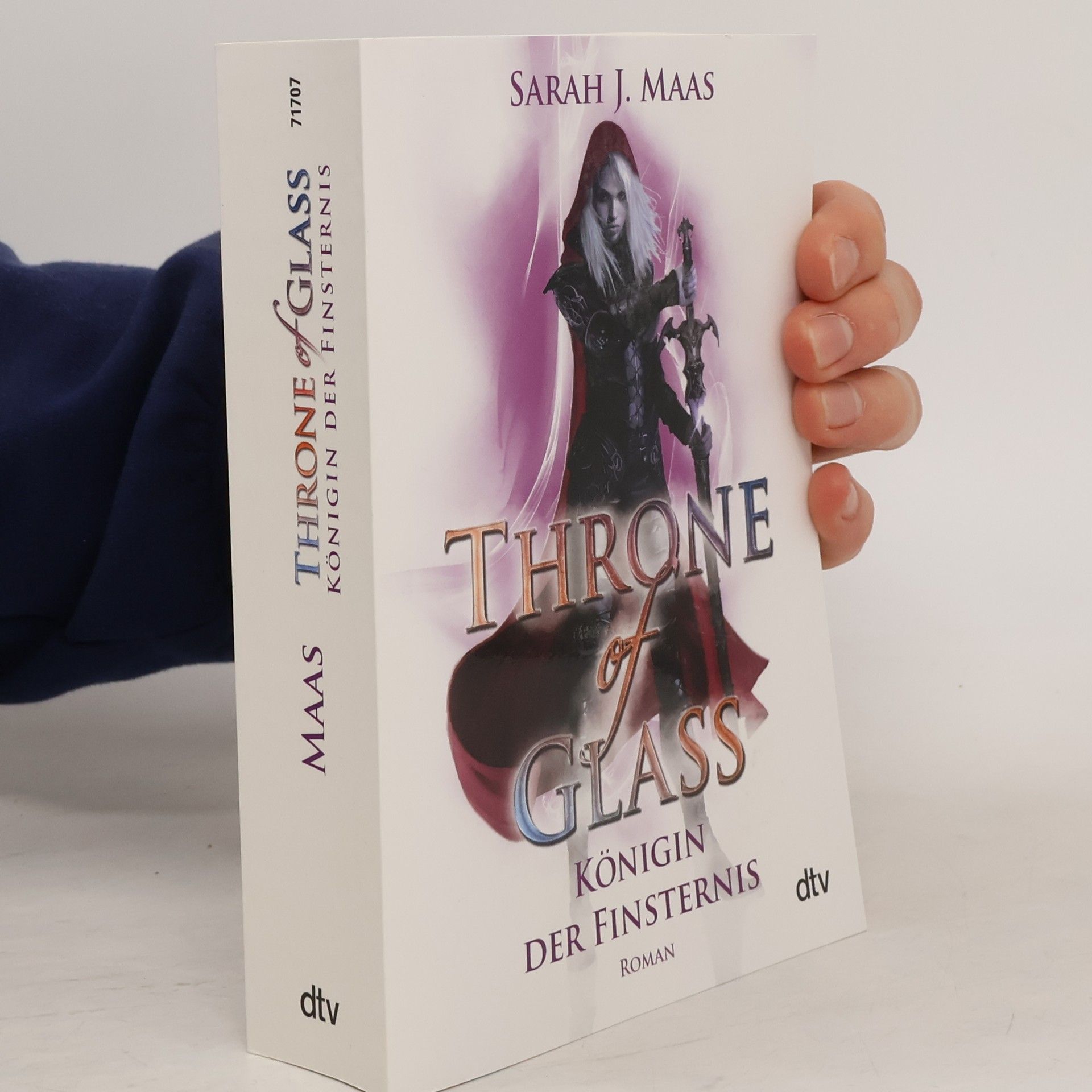 Königin der Finsternis