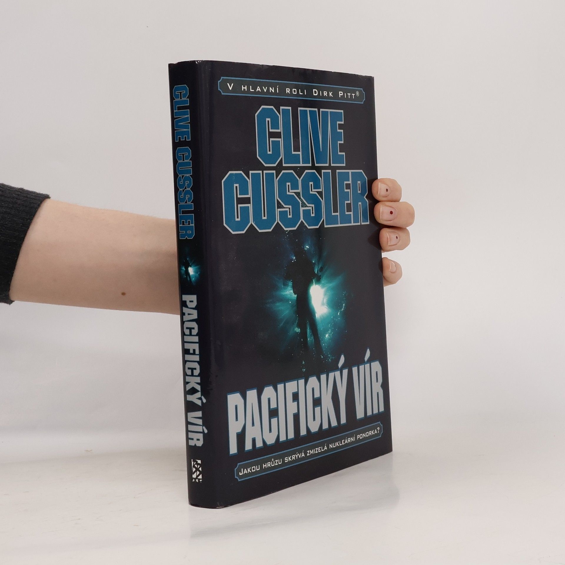 Clive Cussler Pacifický vír