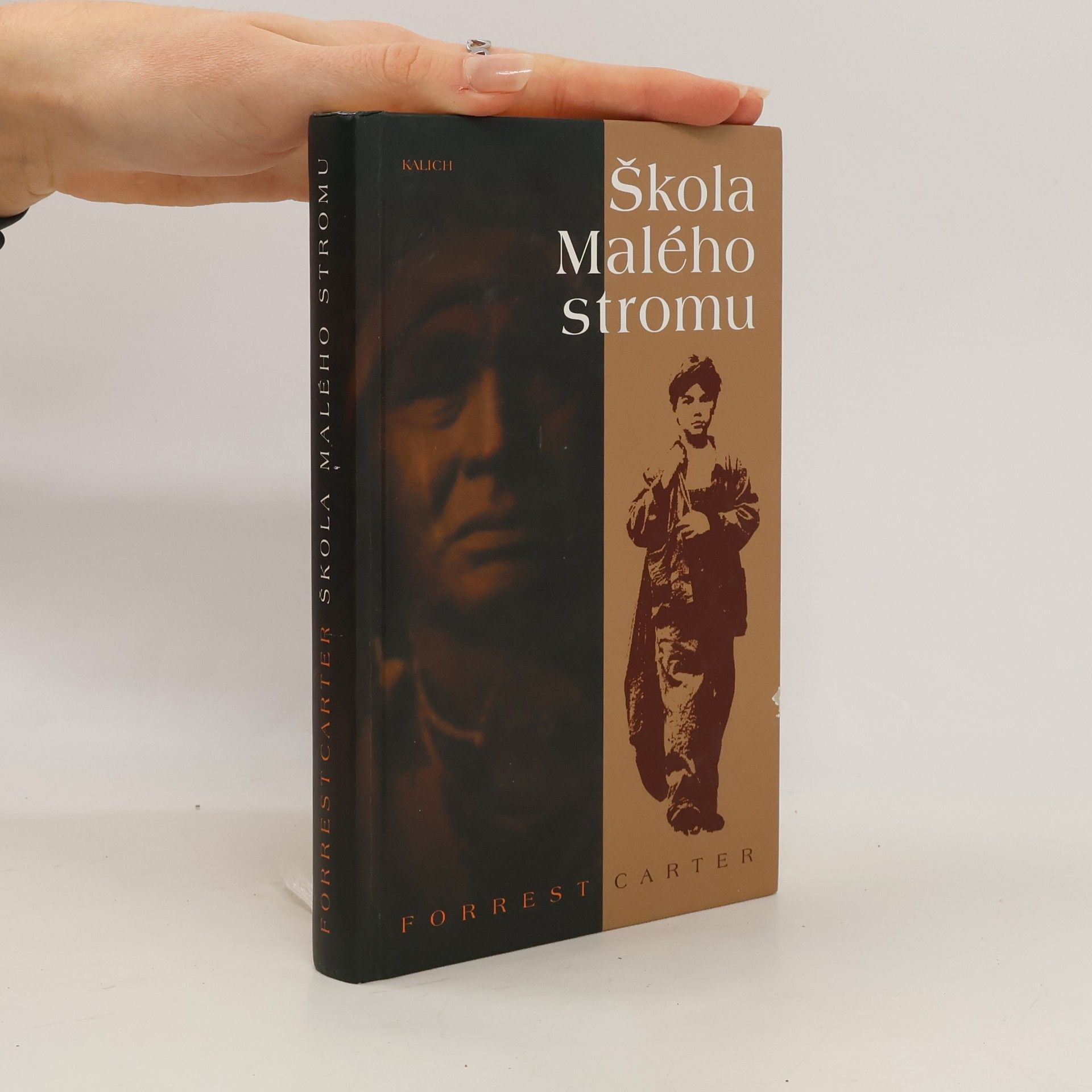 Forrest Carter Škola Malého stromu