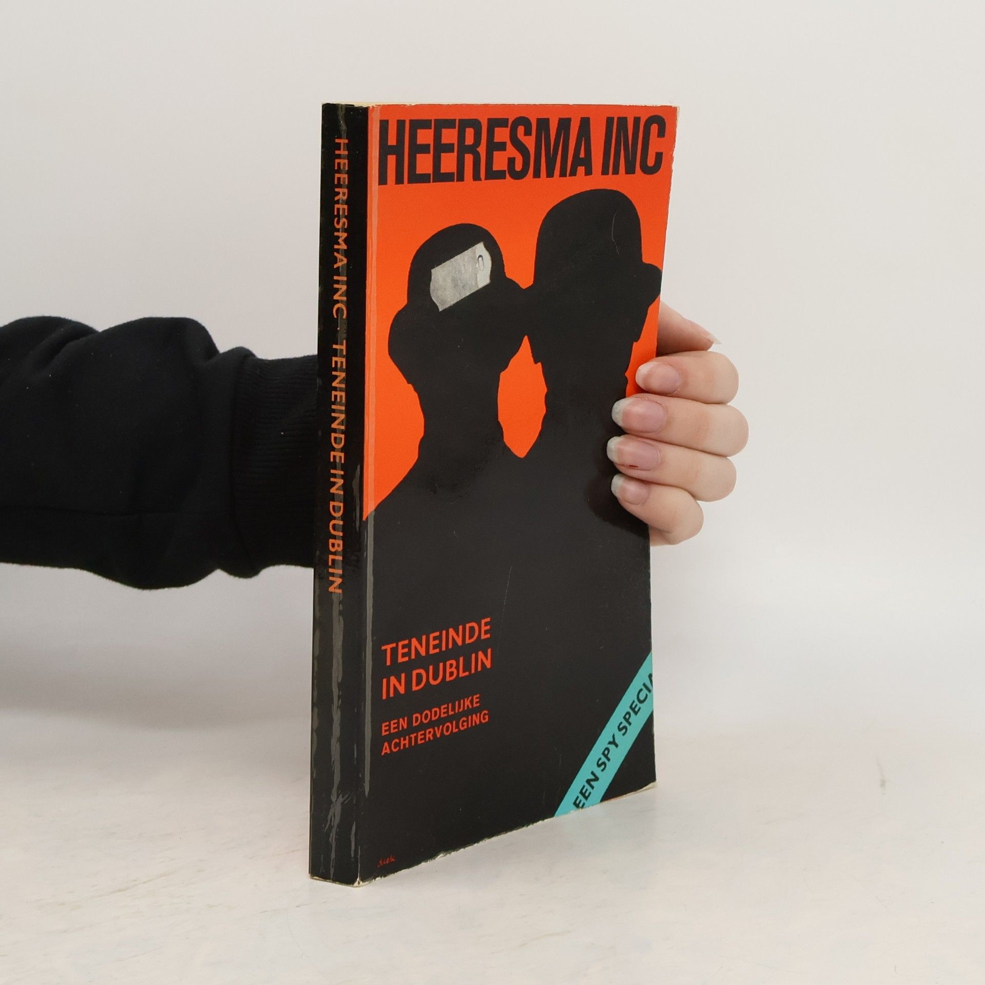 Kolektív autorov Teneinde in Dublin