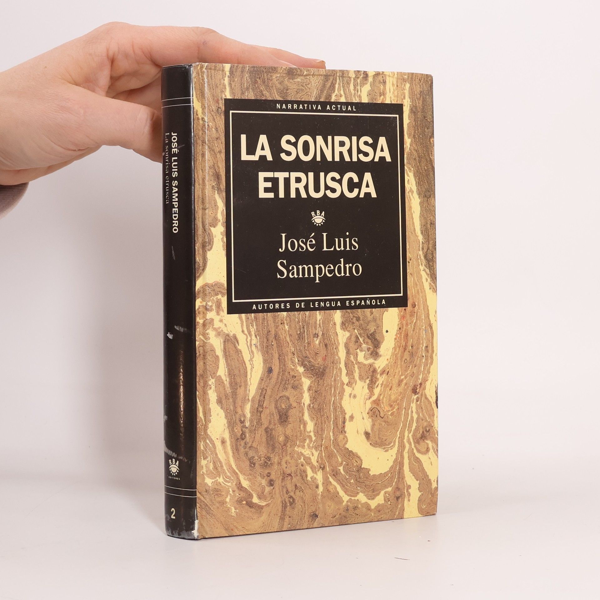 José Luis Sampedro La sonrisa etrusca