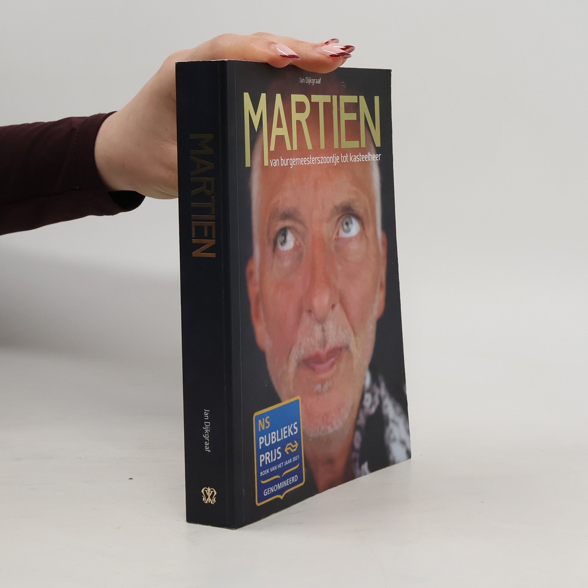 Martien, van burgemeesterzoontje tot kasteelheer