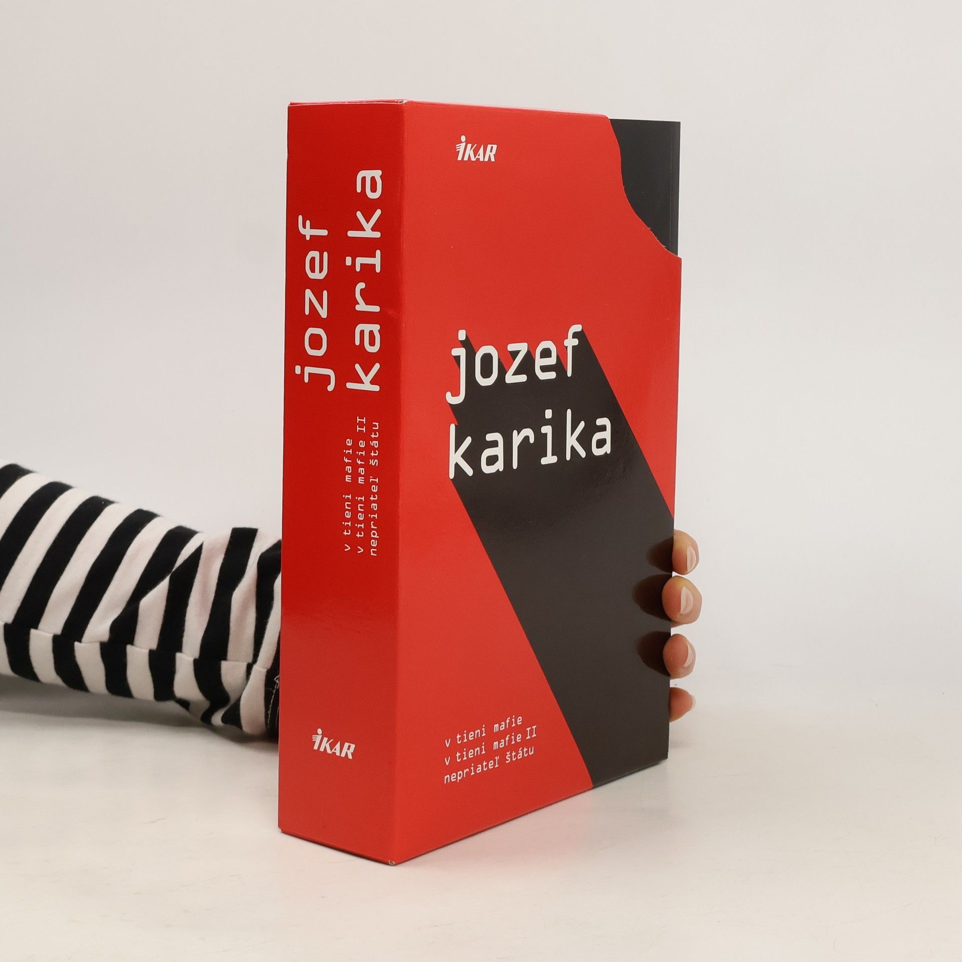 Jozef Karika V tieni mafie