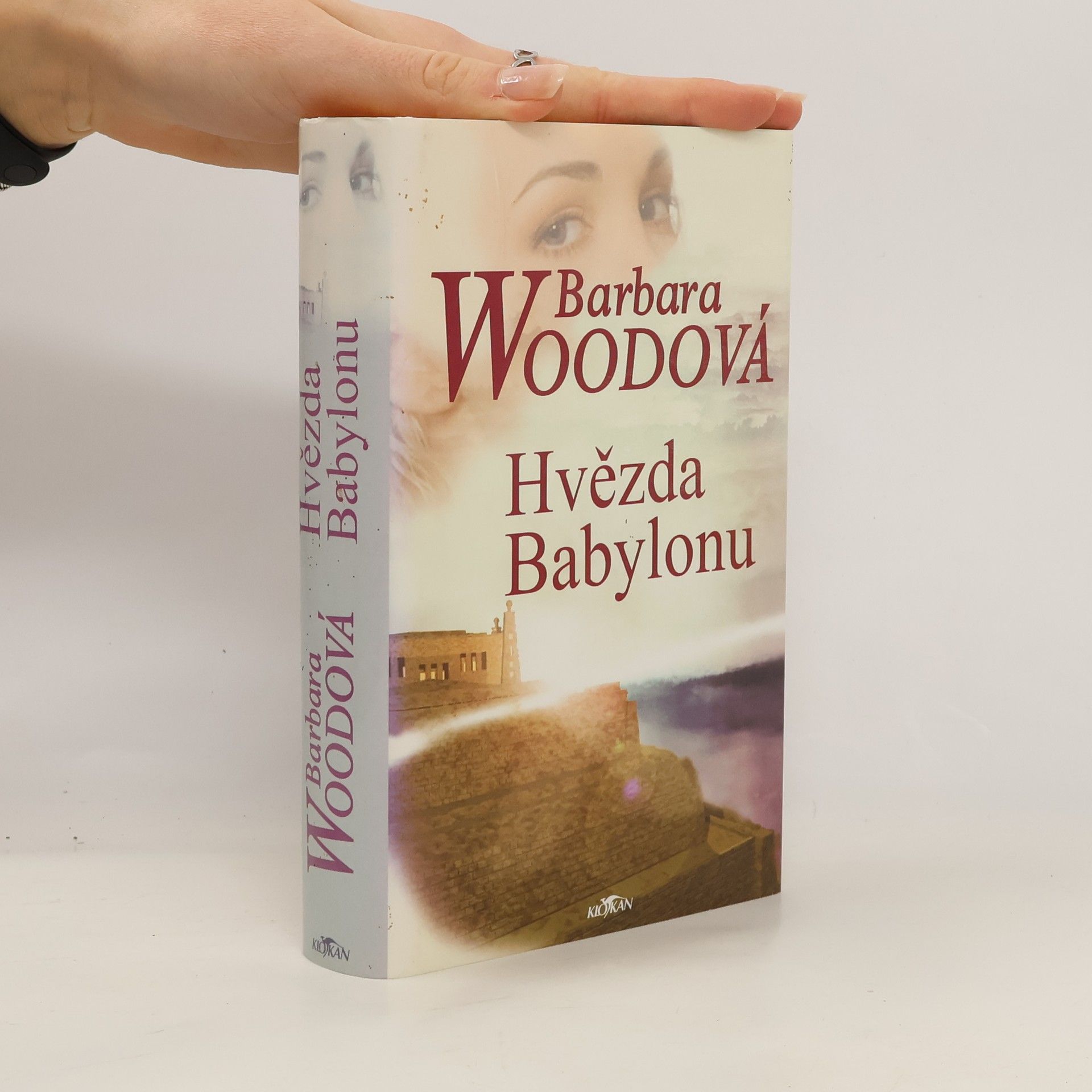 Barbara Wood Hvězda Babylonu
