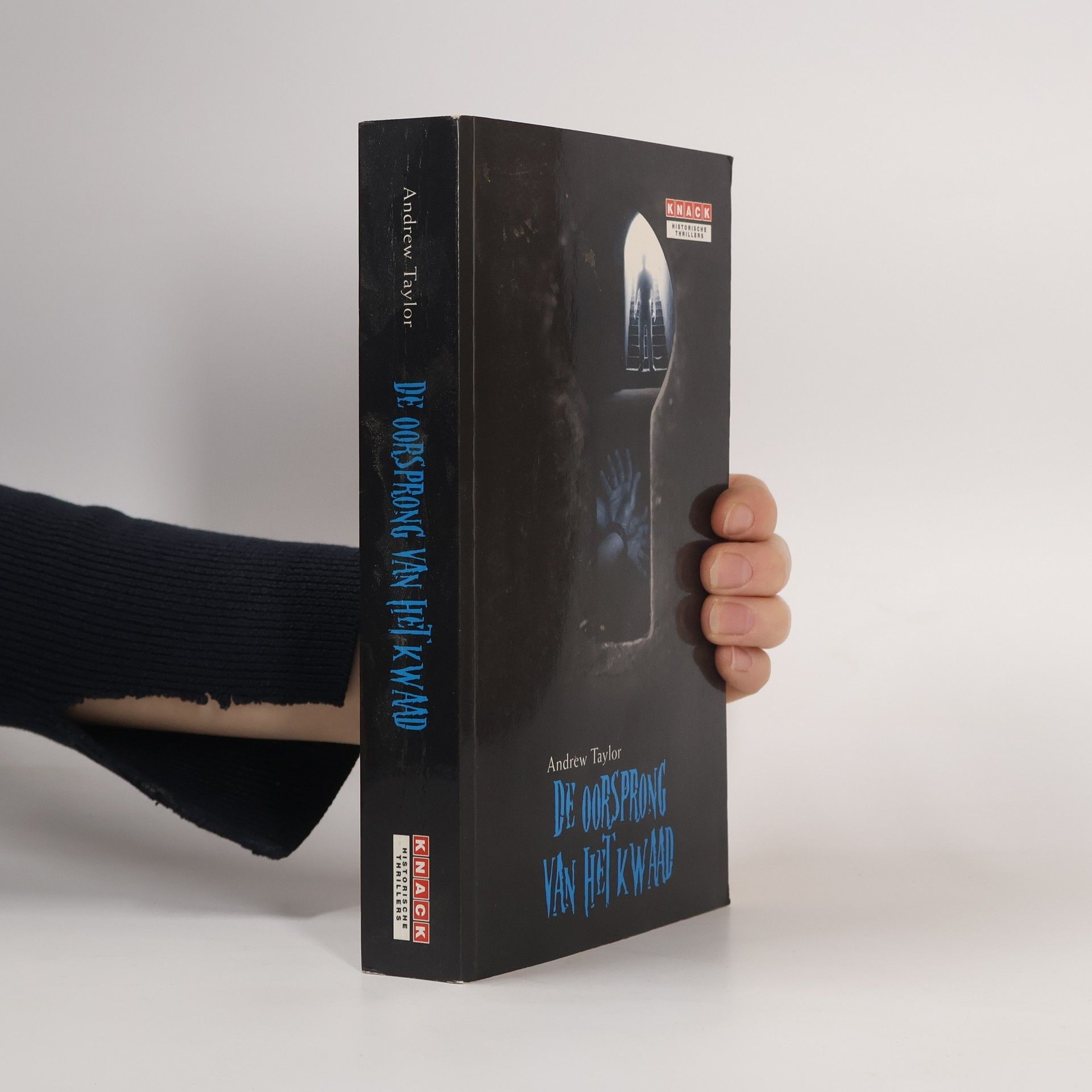 Historische thrillers: De oorsprong van het kwaad