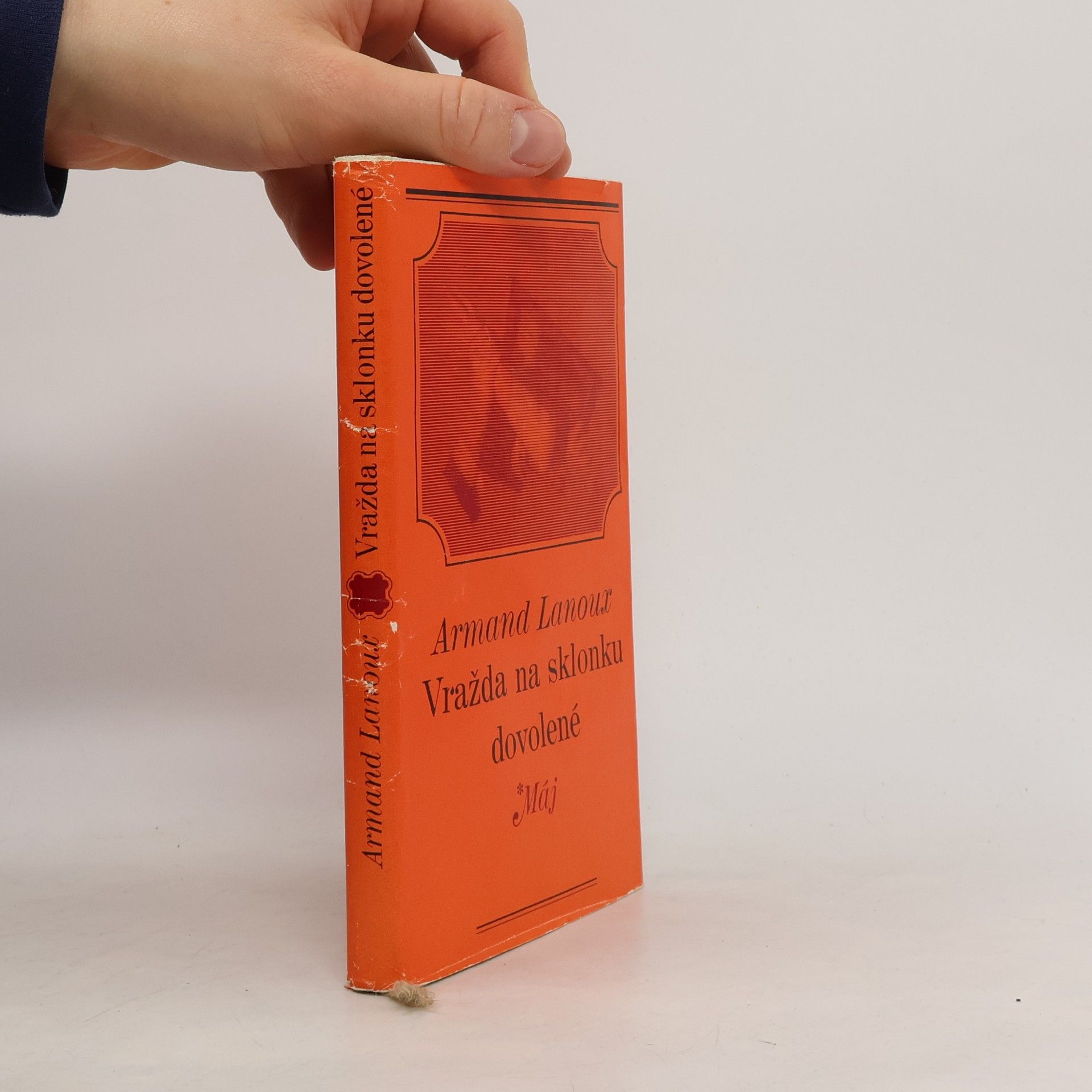 Armand Lanoux Vražda na sklonku dovolené