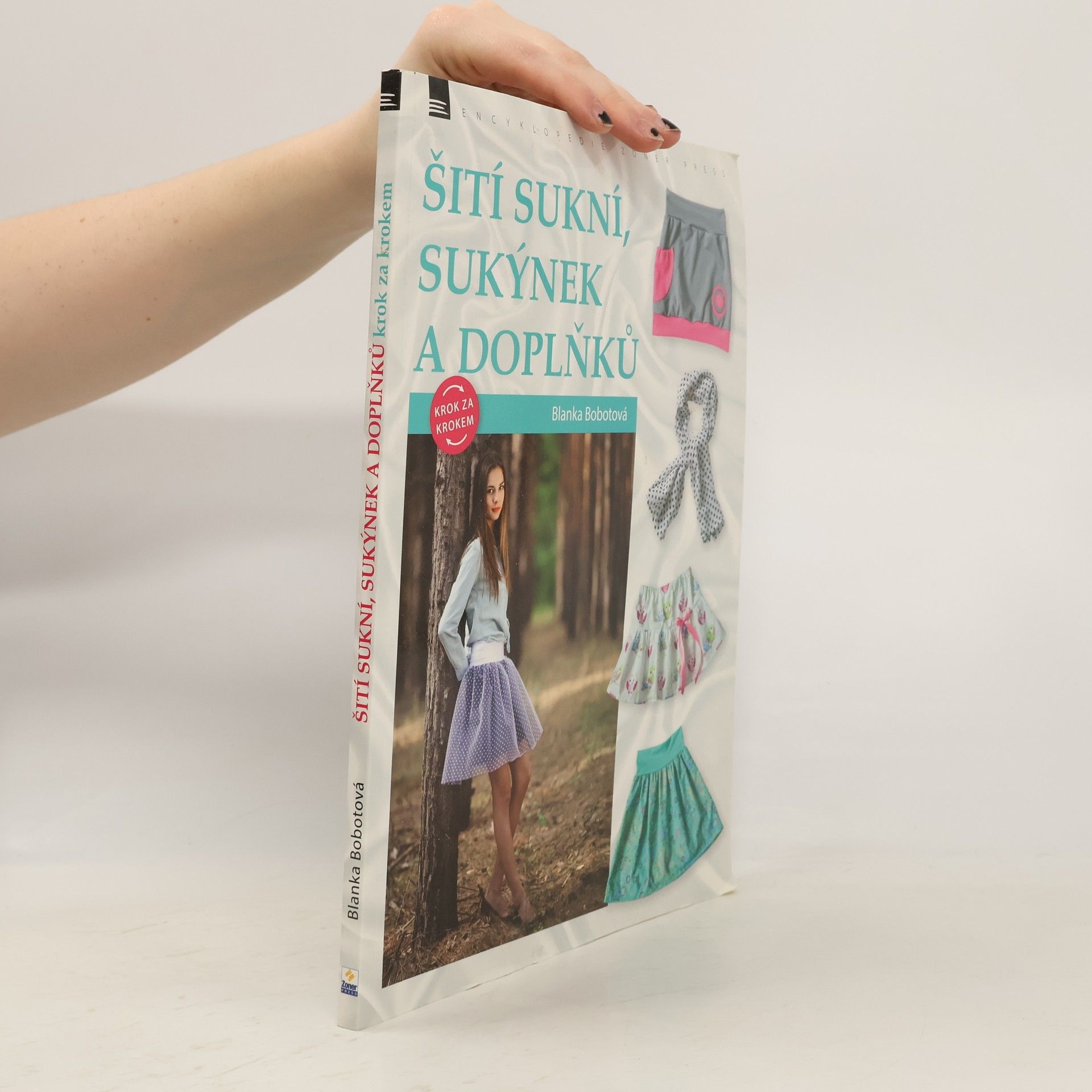 Šití sukní, sukýnek a doplňků