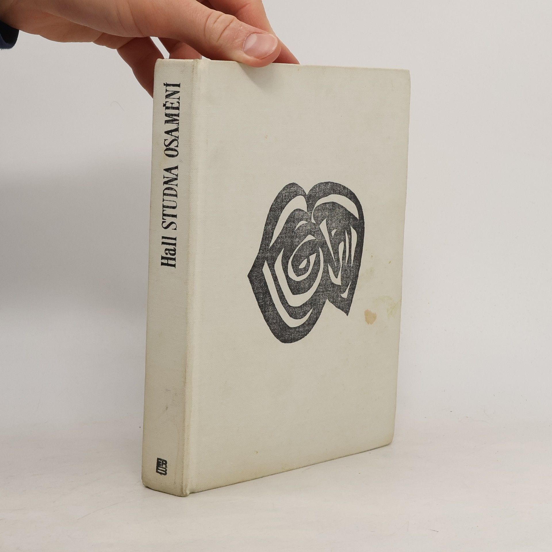 Radclyffe Hall Studna osamění