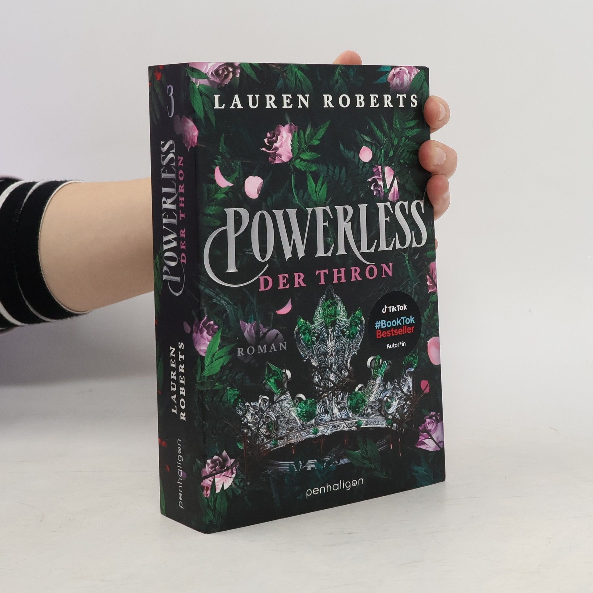 Lauren Roberts Powerless - Der Thron