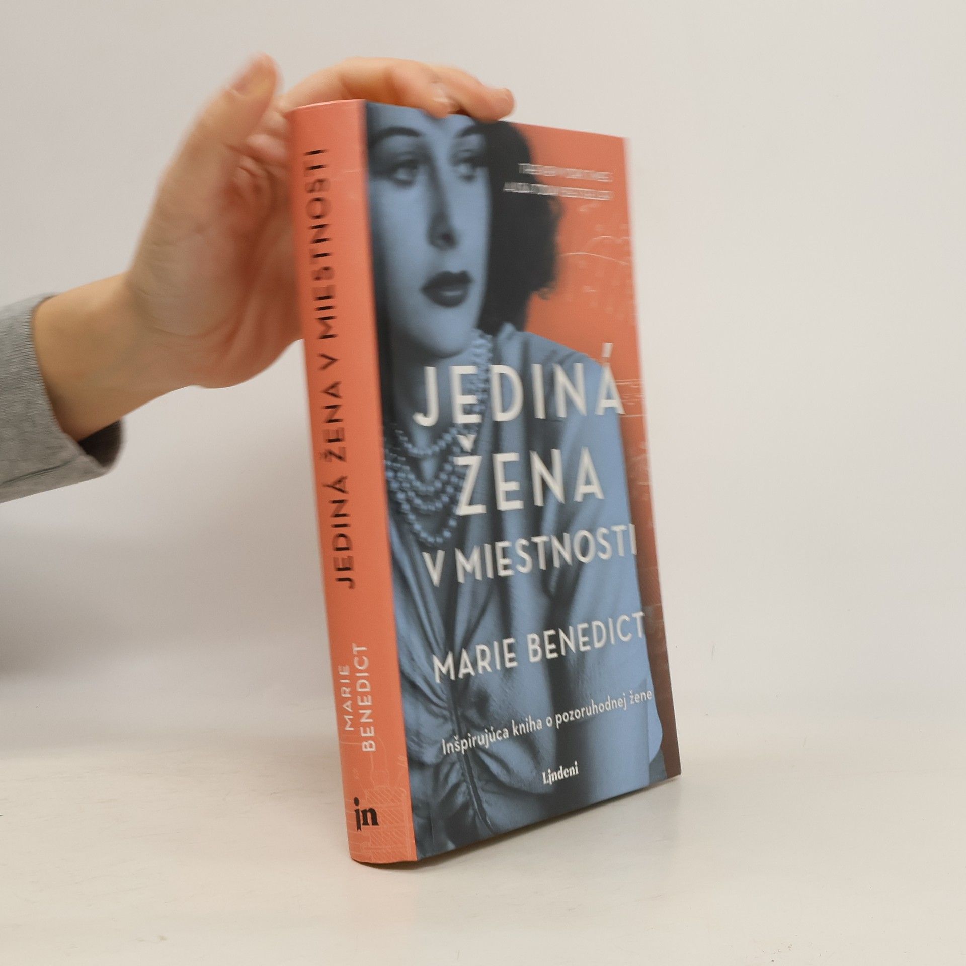 Marie Benedict Jediná žena v miestnosti