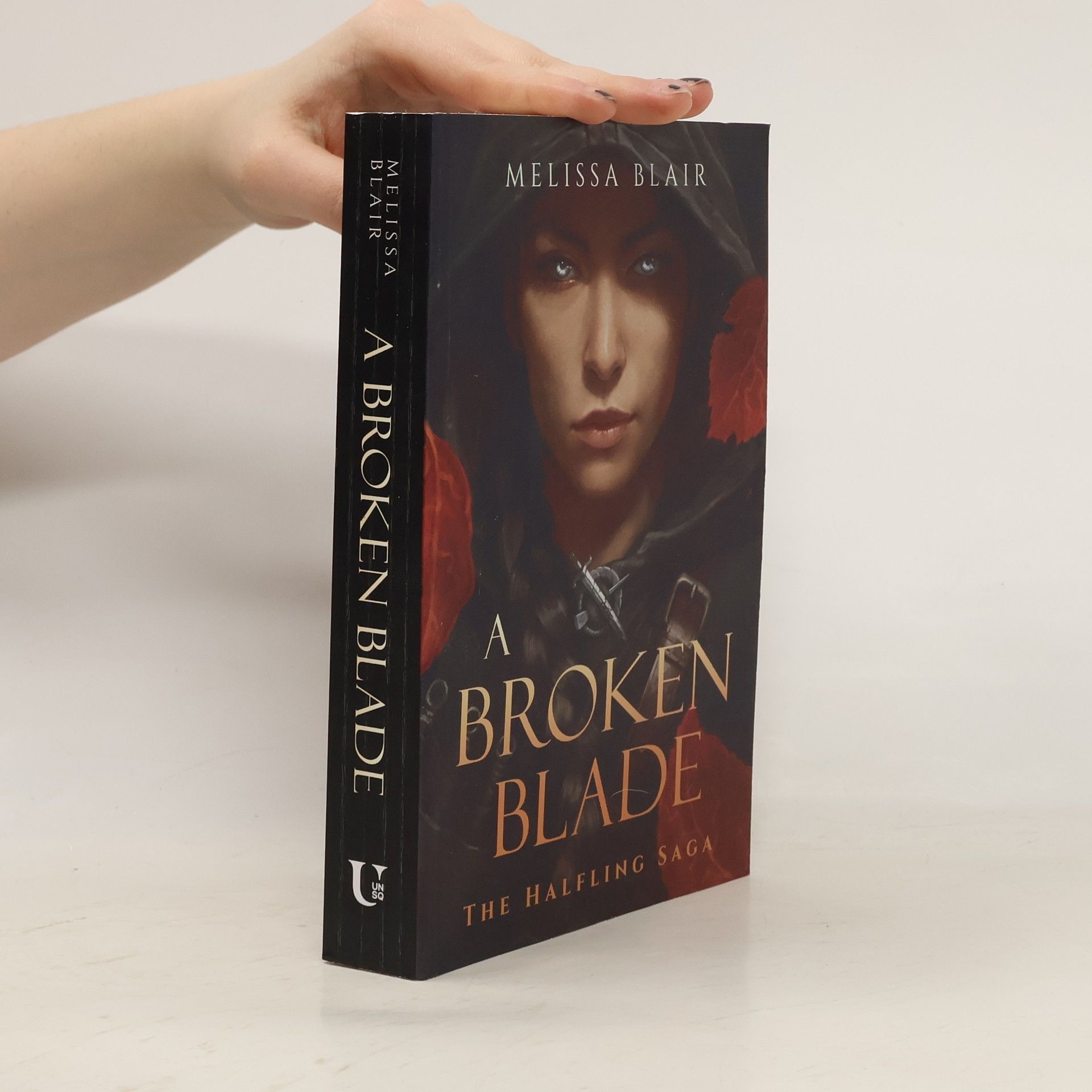 The Halfling Saga: A Broken Blade