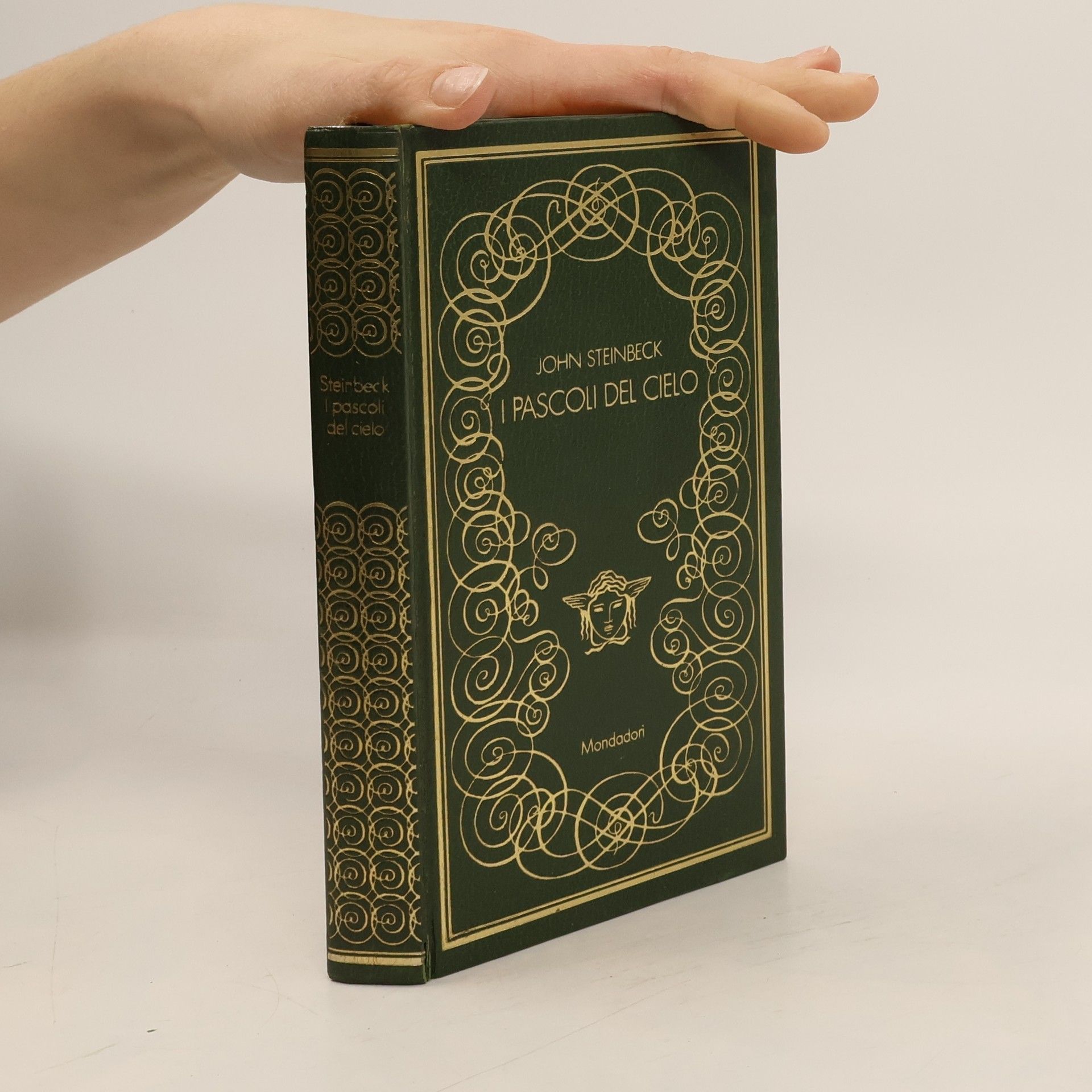 John Steinbeck I pascoli del cielo