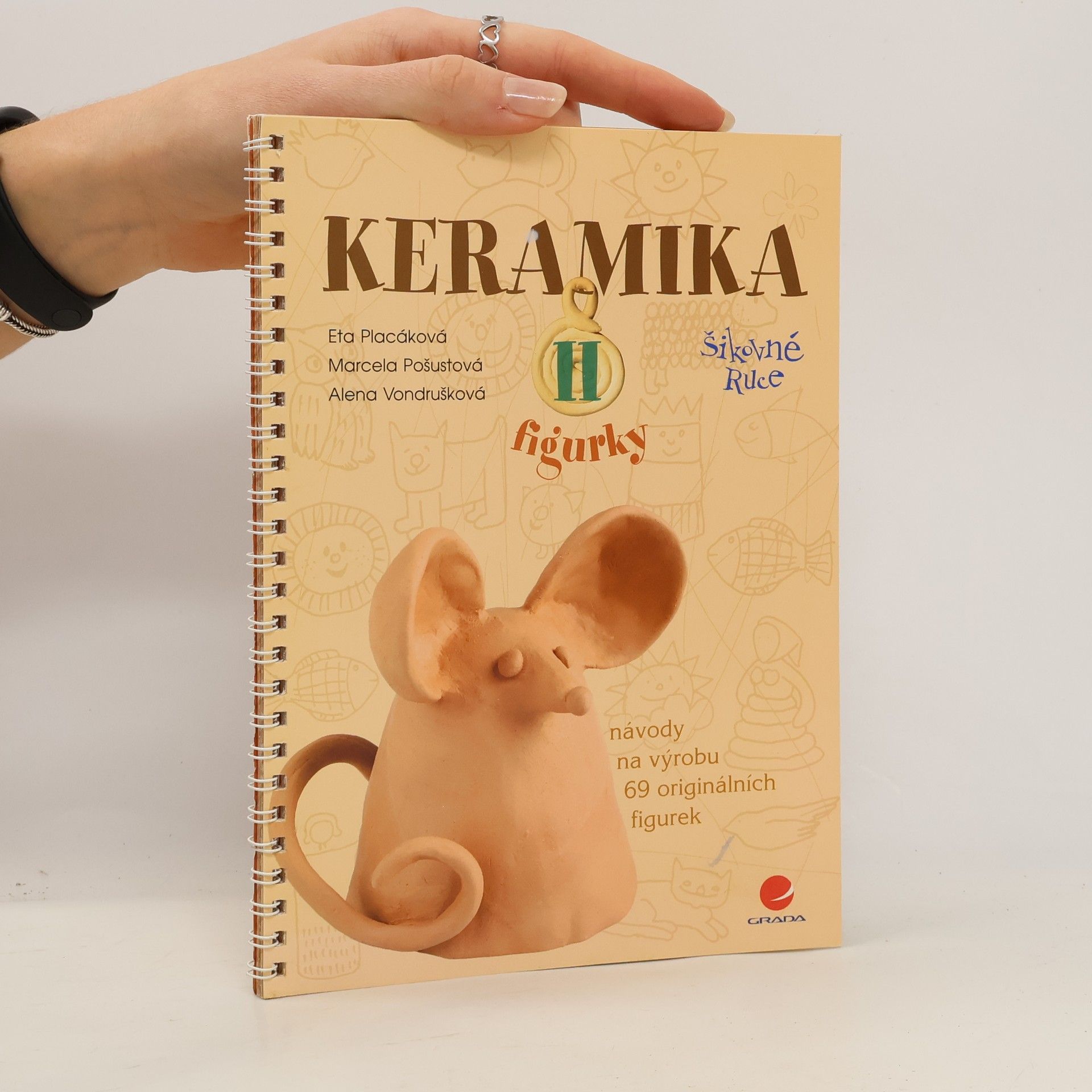 Eta Placáková Keramika II : figurky