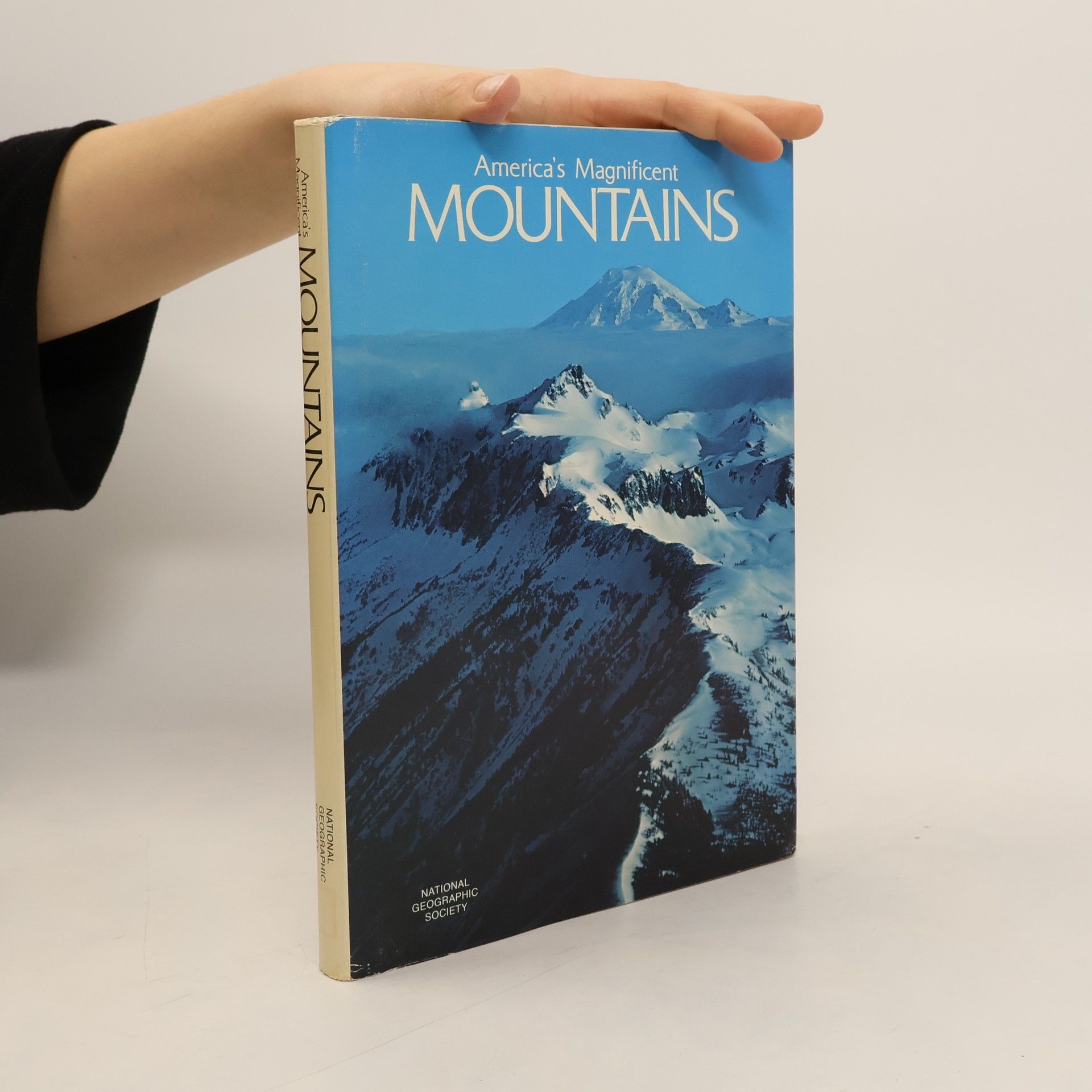 Collectif d'auteurs America's Magificent Mountains