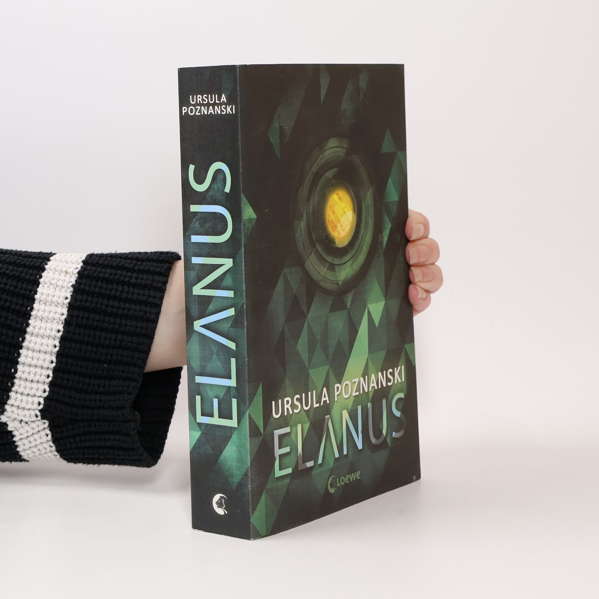 Ursula Poznanski Elanus