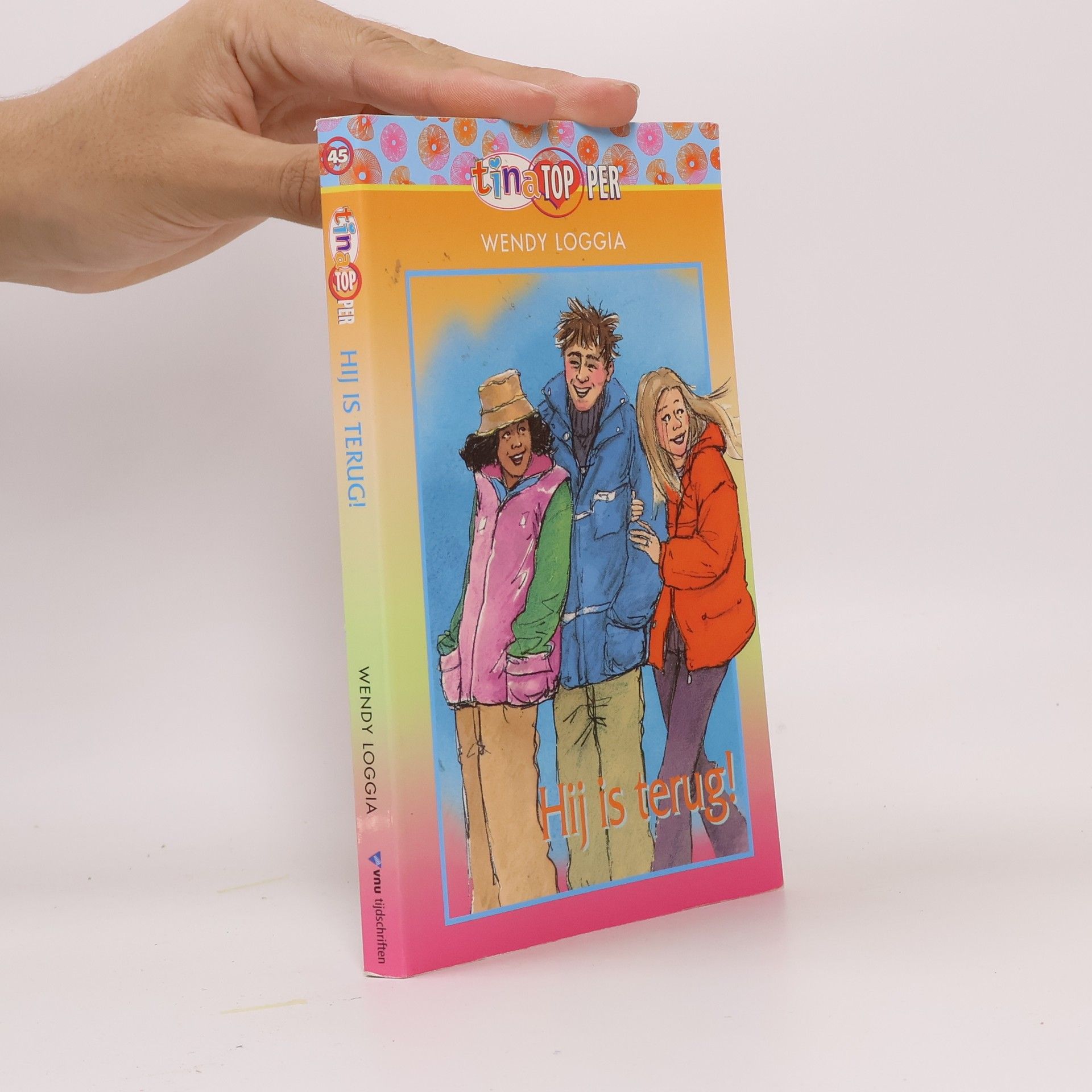 Tina Topper - 45: Hij is terug!