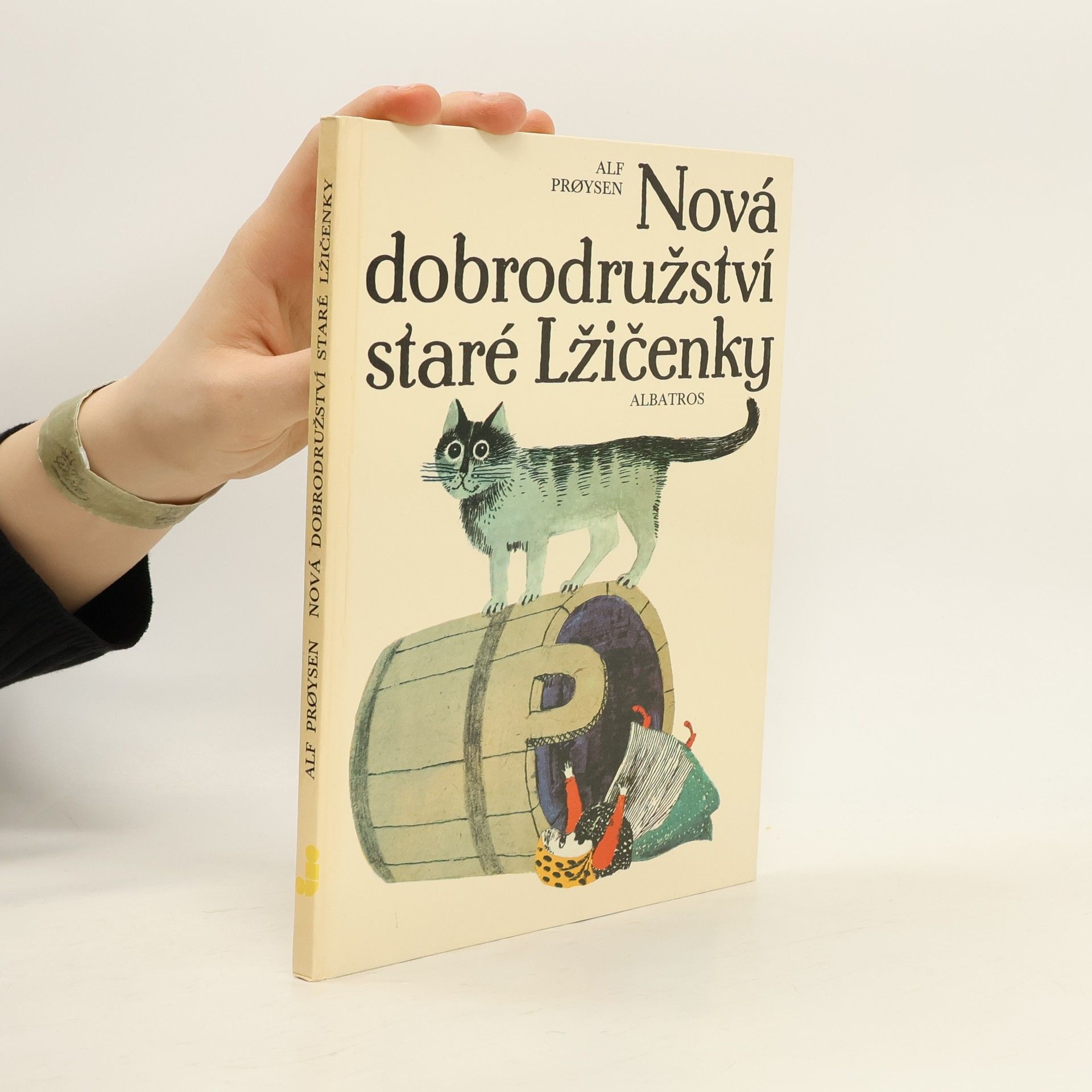 Nová dobrodružství staré Lžičenky