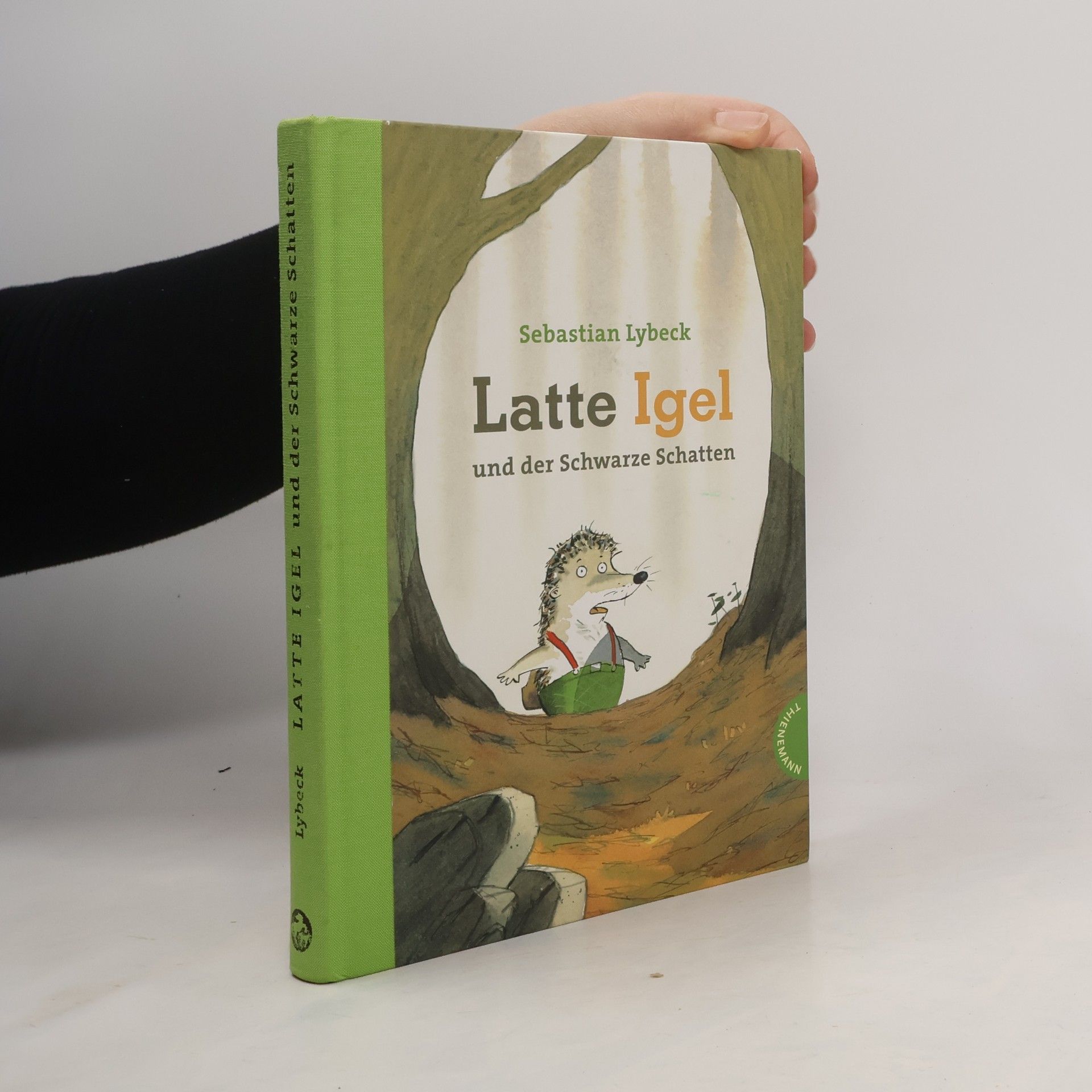 Latte Igel und der schwarze Schatten