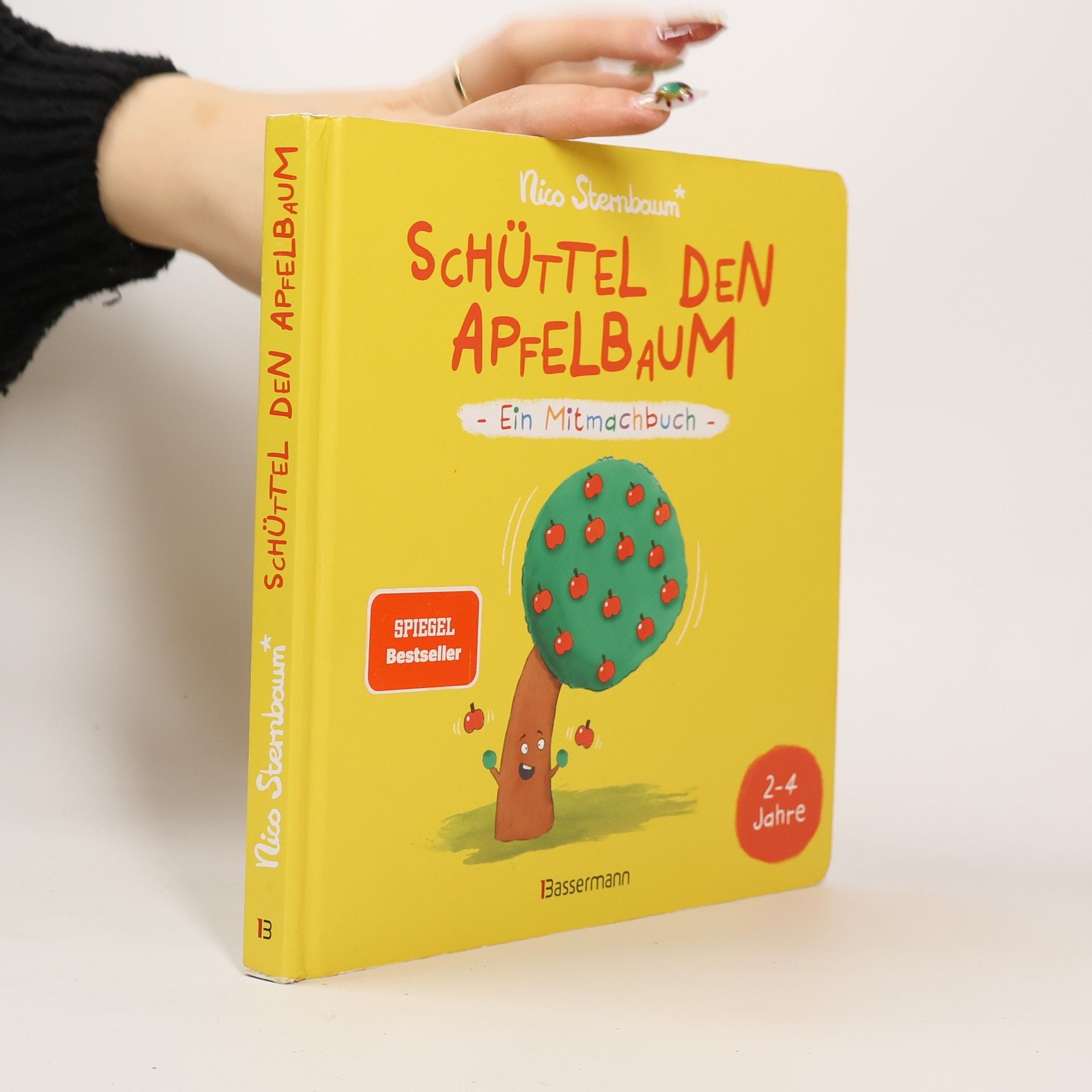 Nico Sternbaum Schüttel den Apfelbaum