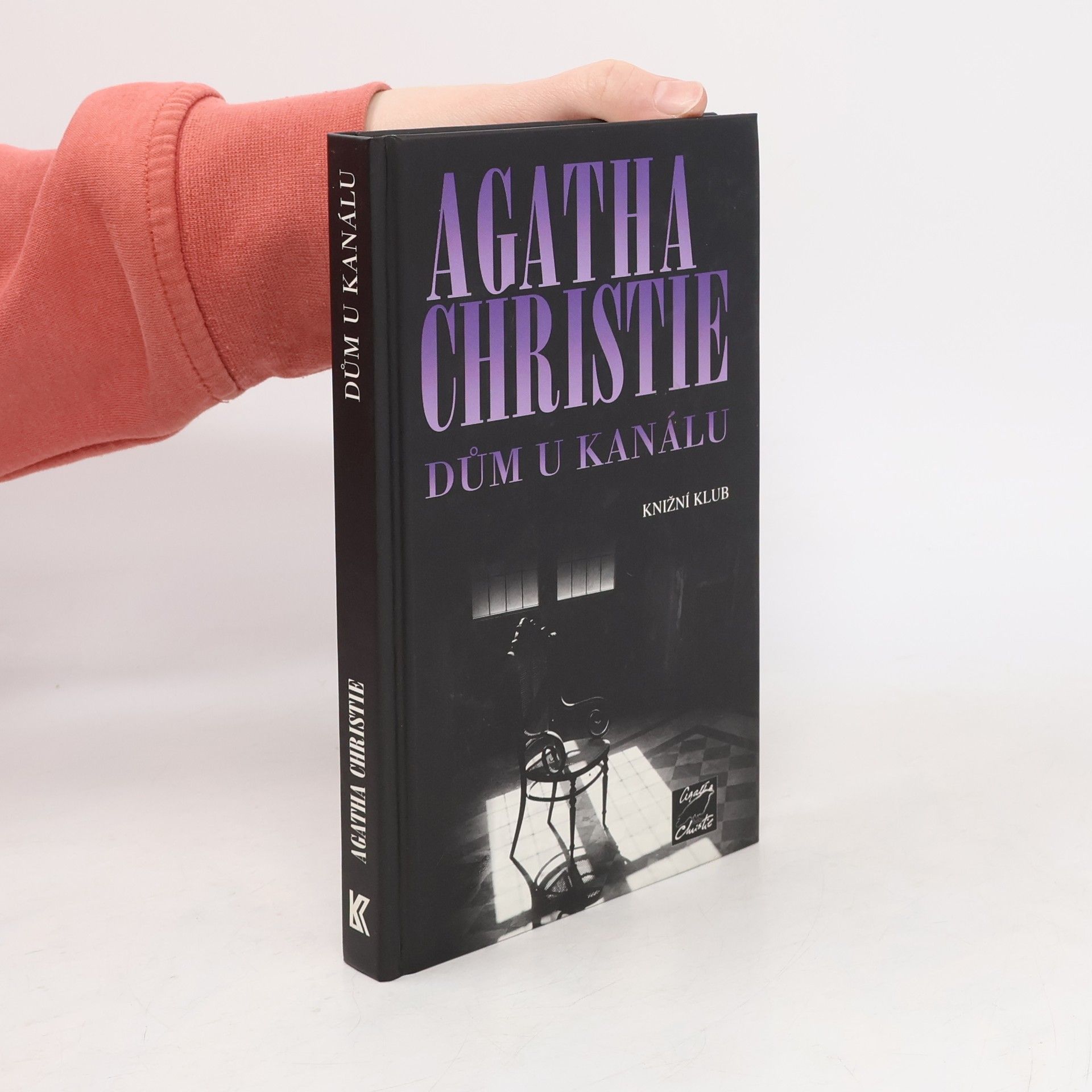 Agatha Christie Dům u kanálu