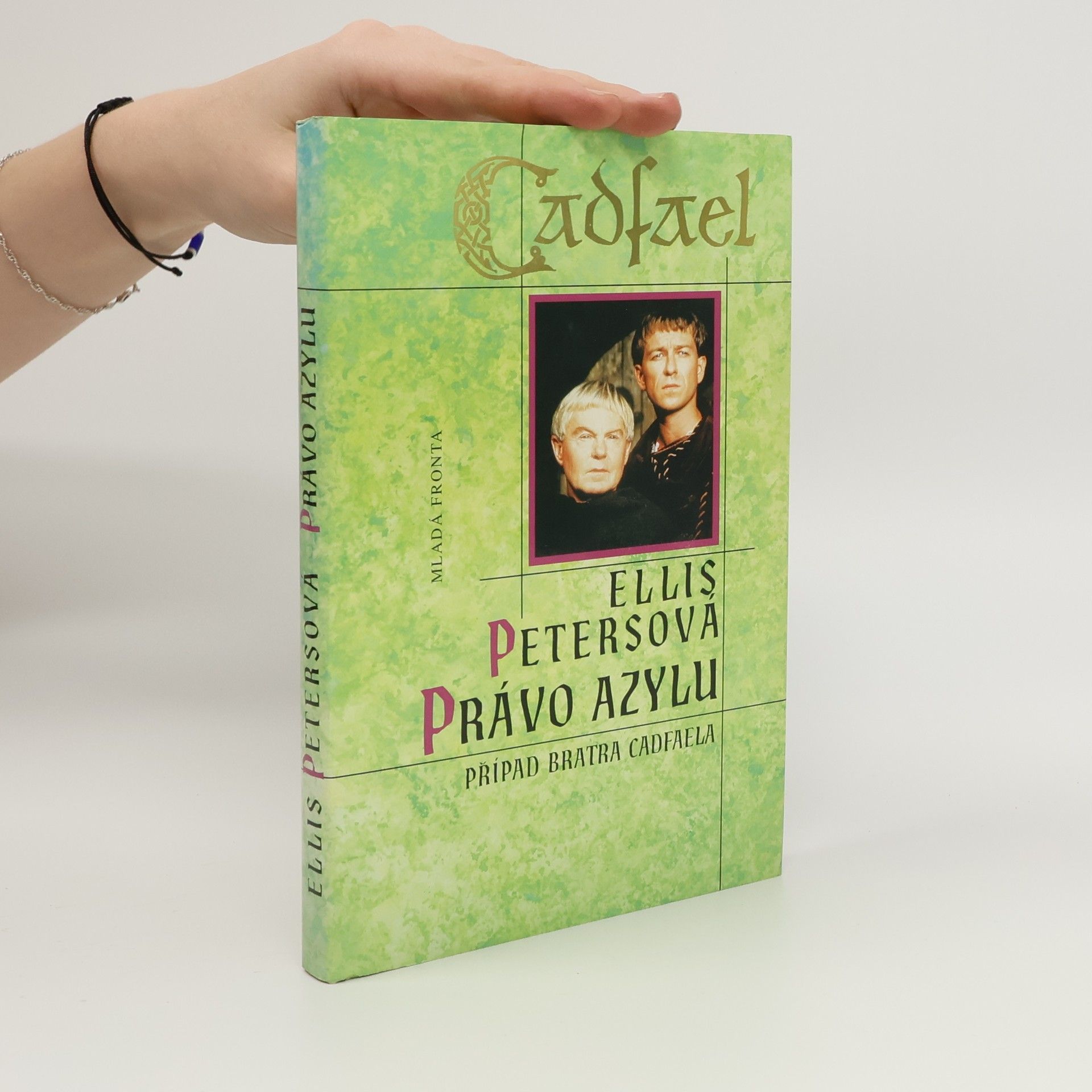 Právo azylu. Případ bratra Cadfaela