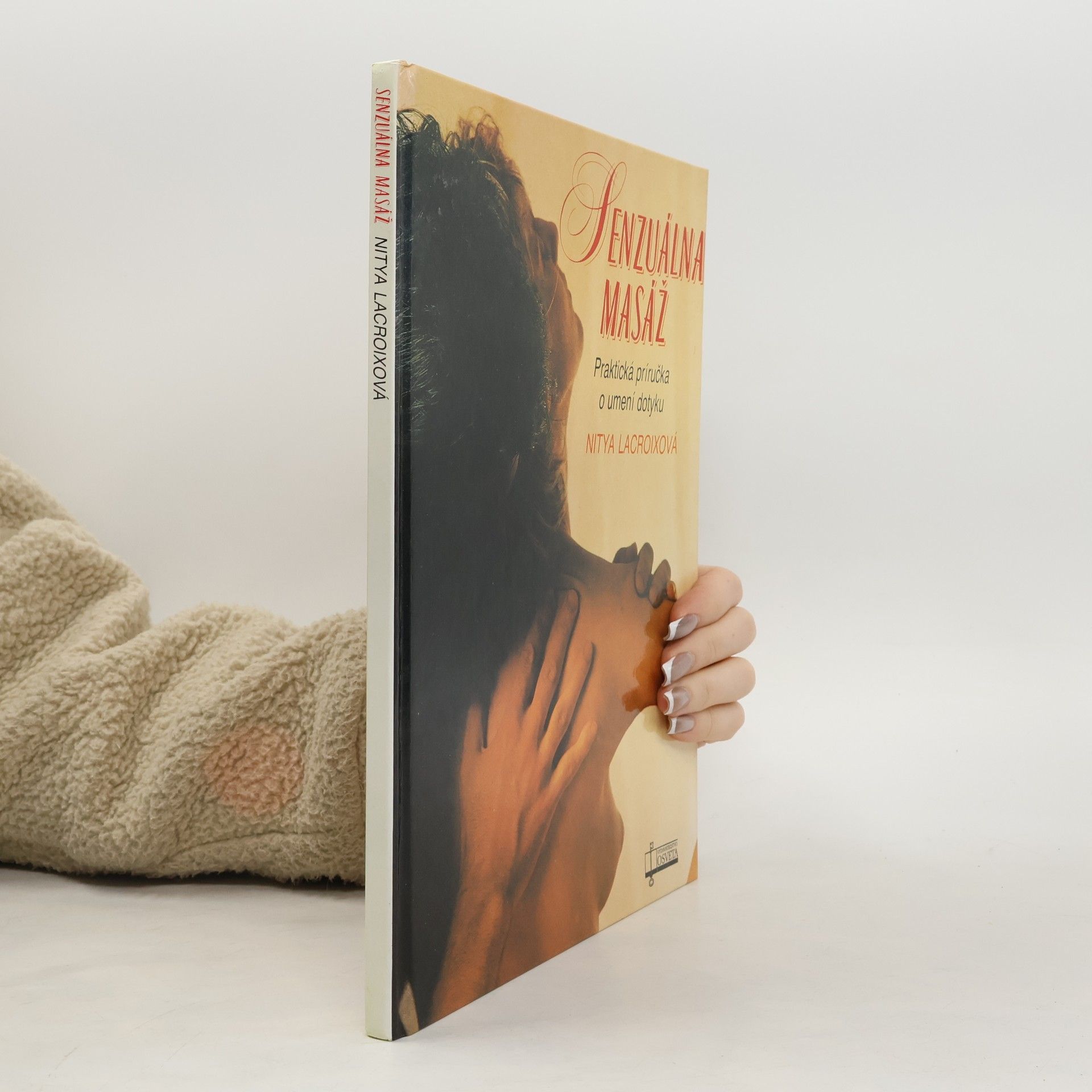 Nitya Lacroix Senzuálna masáž
