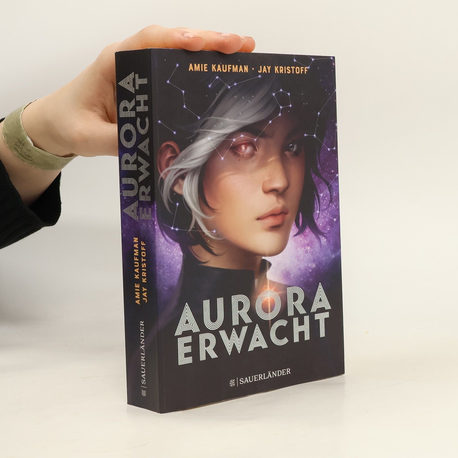 Aurora erwacht