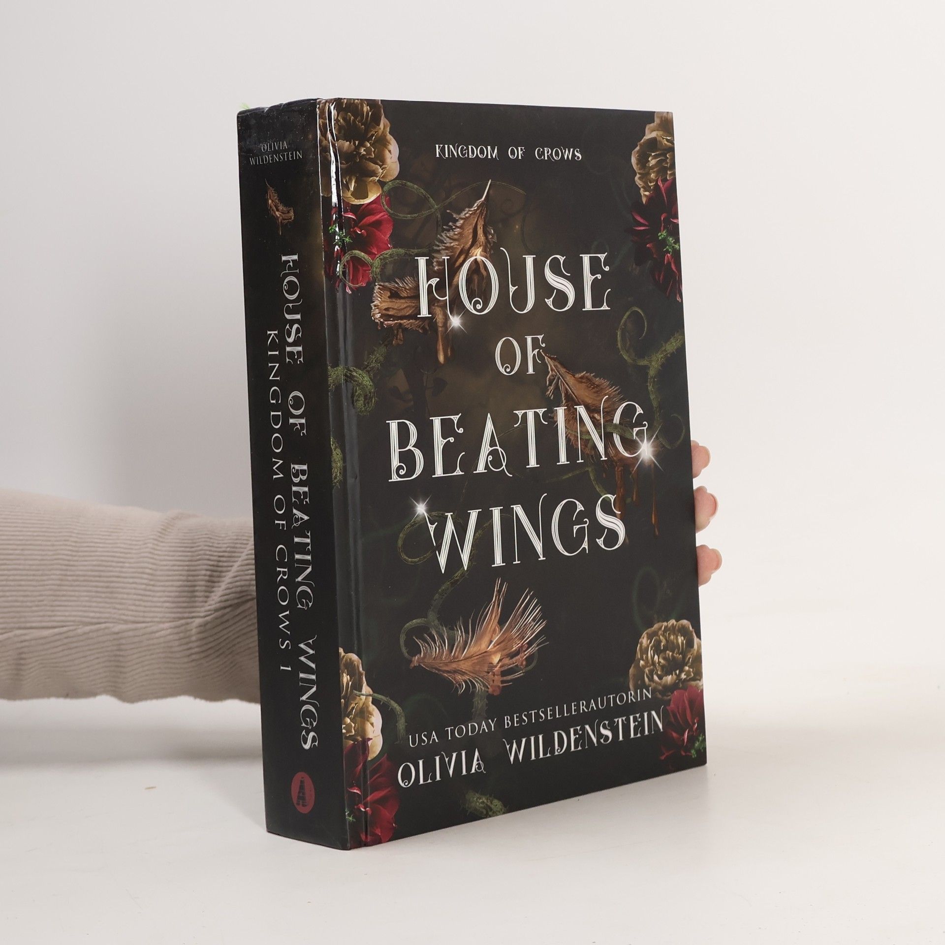 Olivia Wildenstein House of beating wings