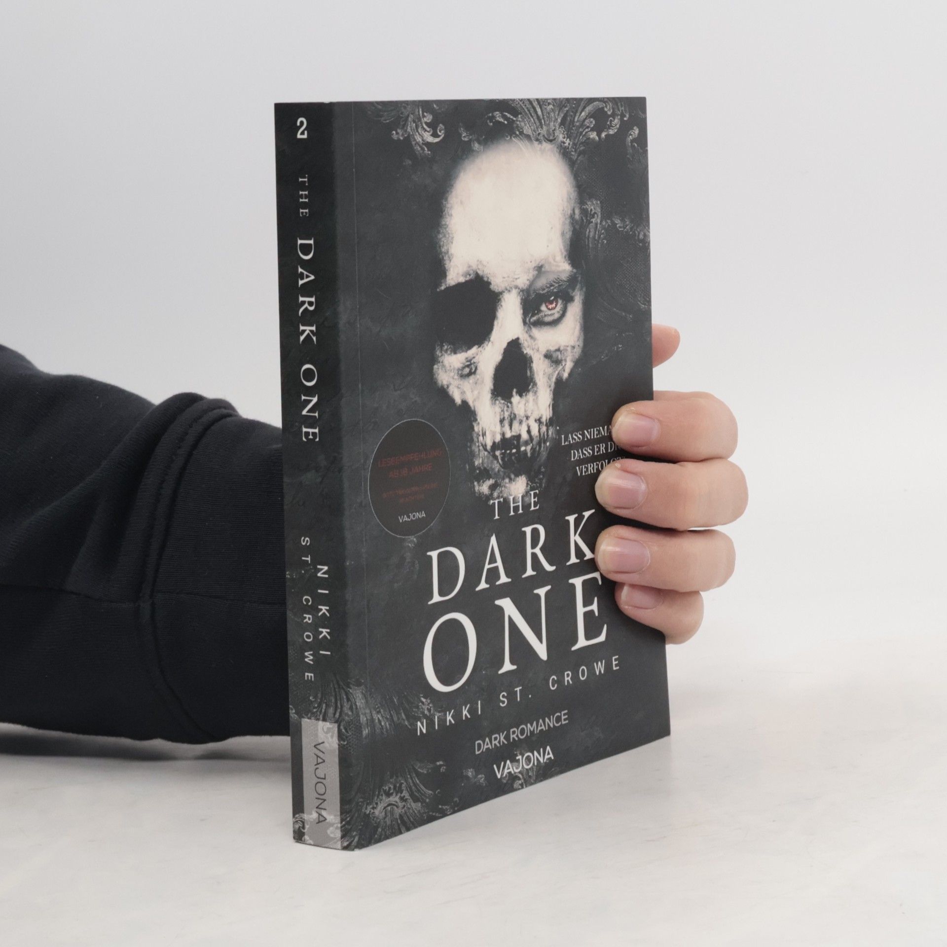 Nikki St. Crowe The Dark One 2