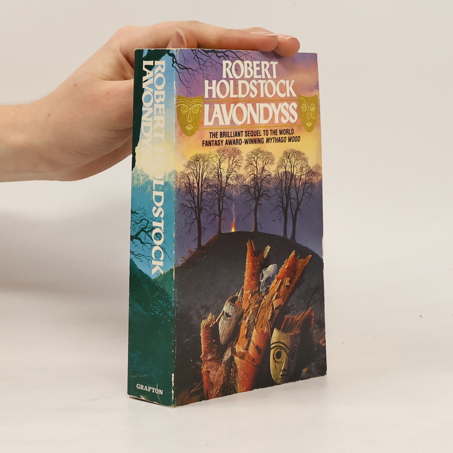 Robert Holdstock Lavondyss