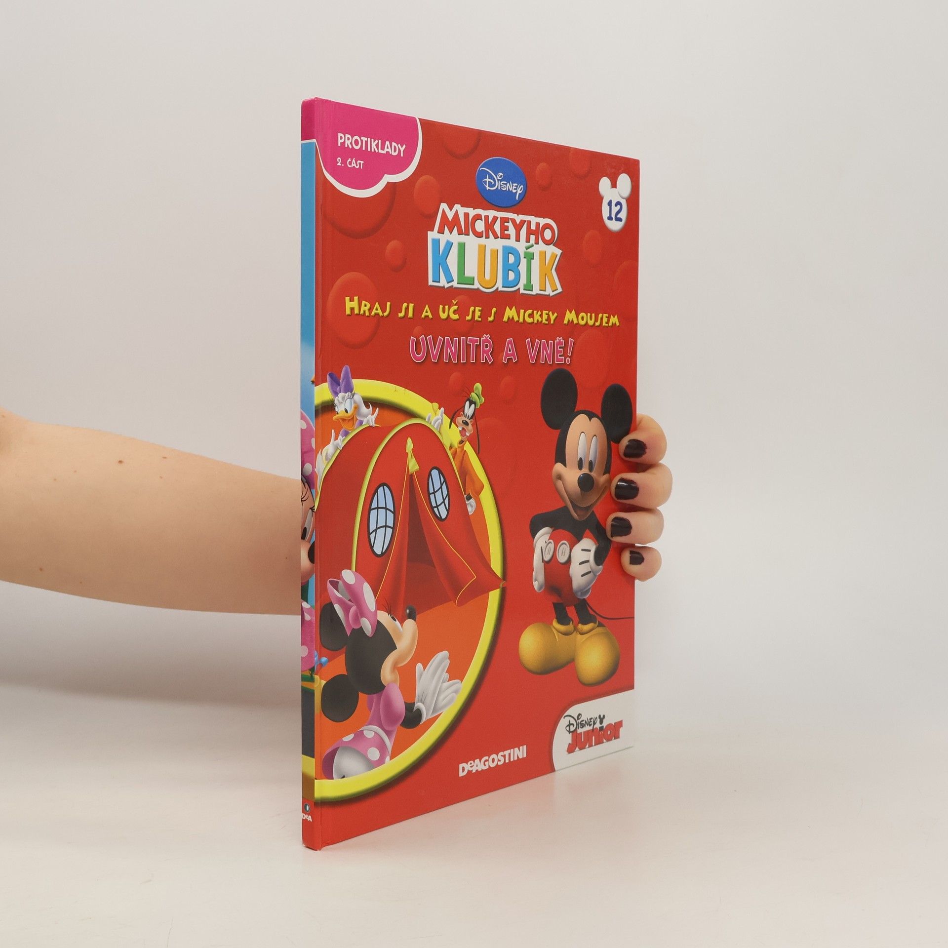 Autorenkollektiv Mickeyho klubík. Hraj si a uč se s Mickey Mousem 12. Uvnitř a vně!