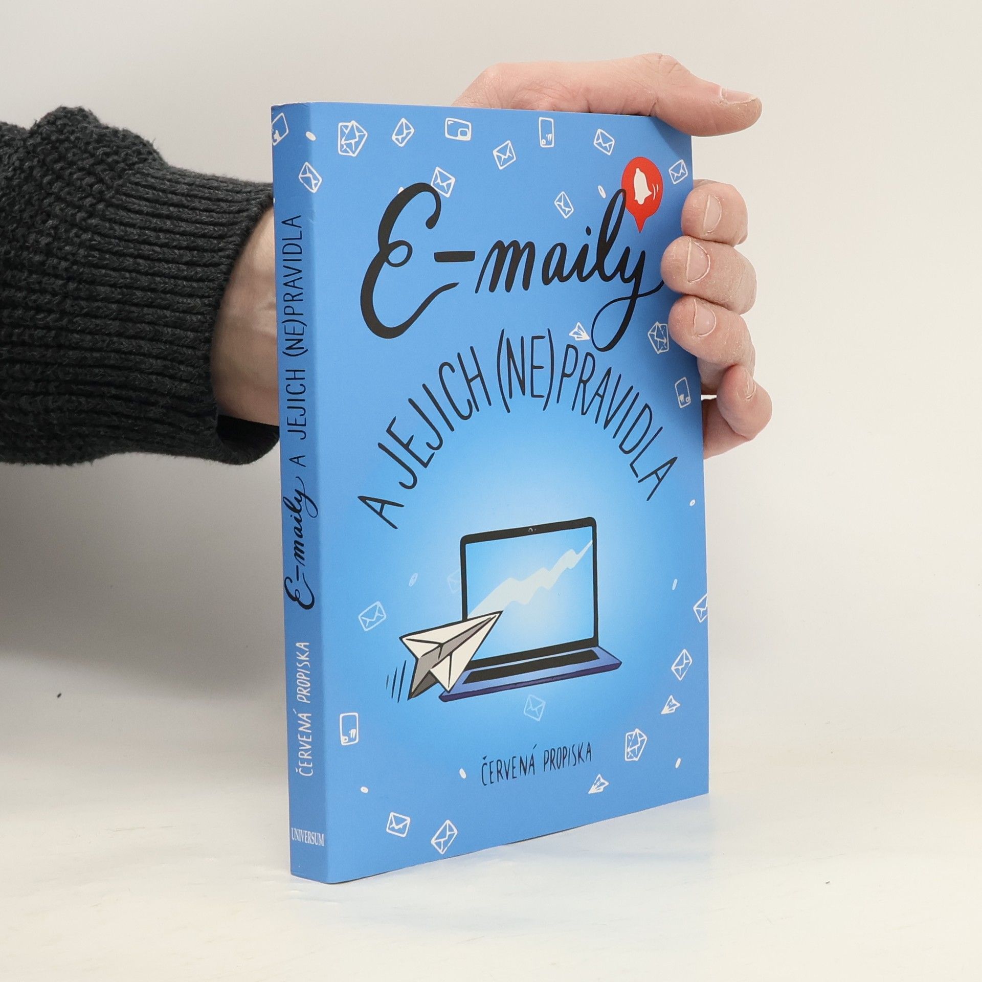 Karla Tchawou Tchuisseu E-maily a jejich (ne)pravidla