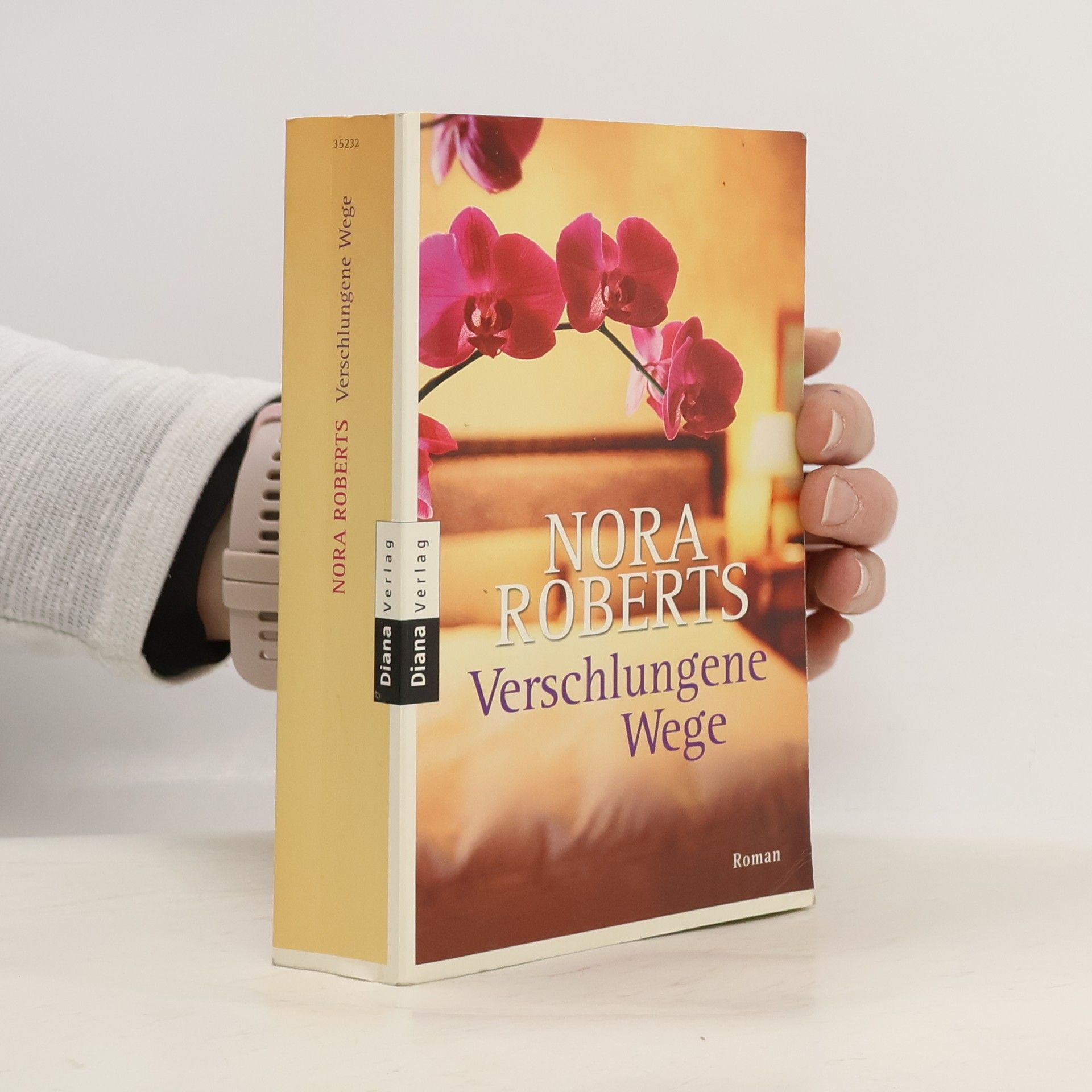 Nora Roberts Verschlungene Wege