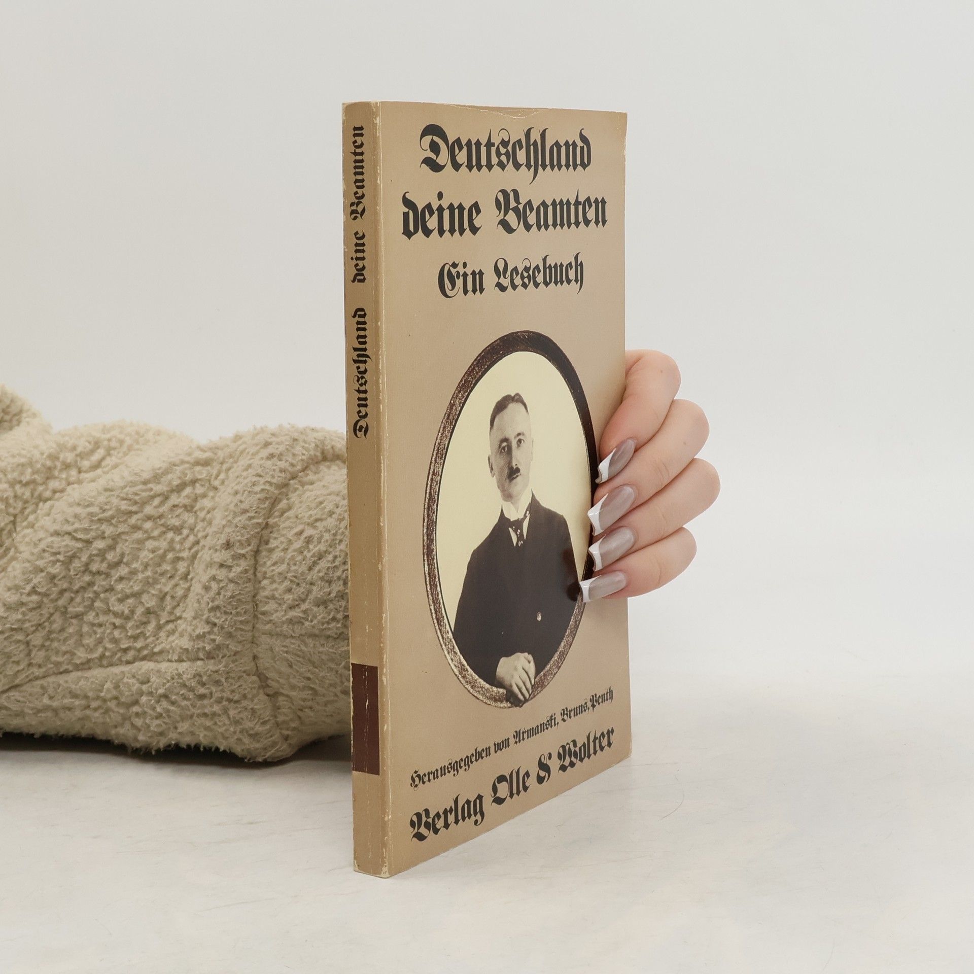 Deutschland, deine Beamten