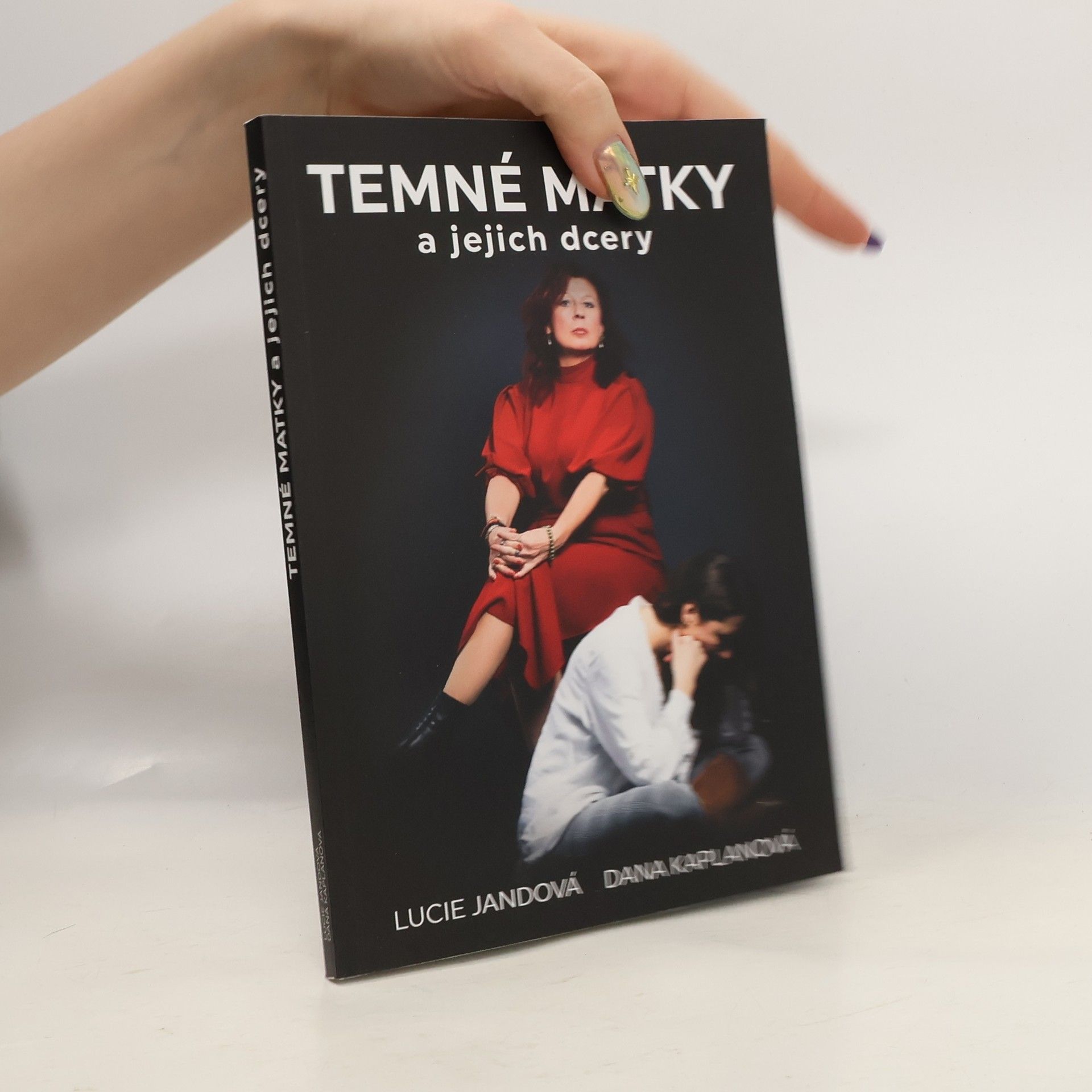 Temné matky a jejich dcery